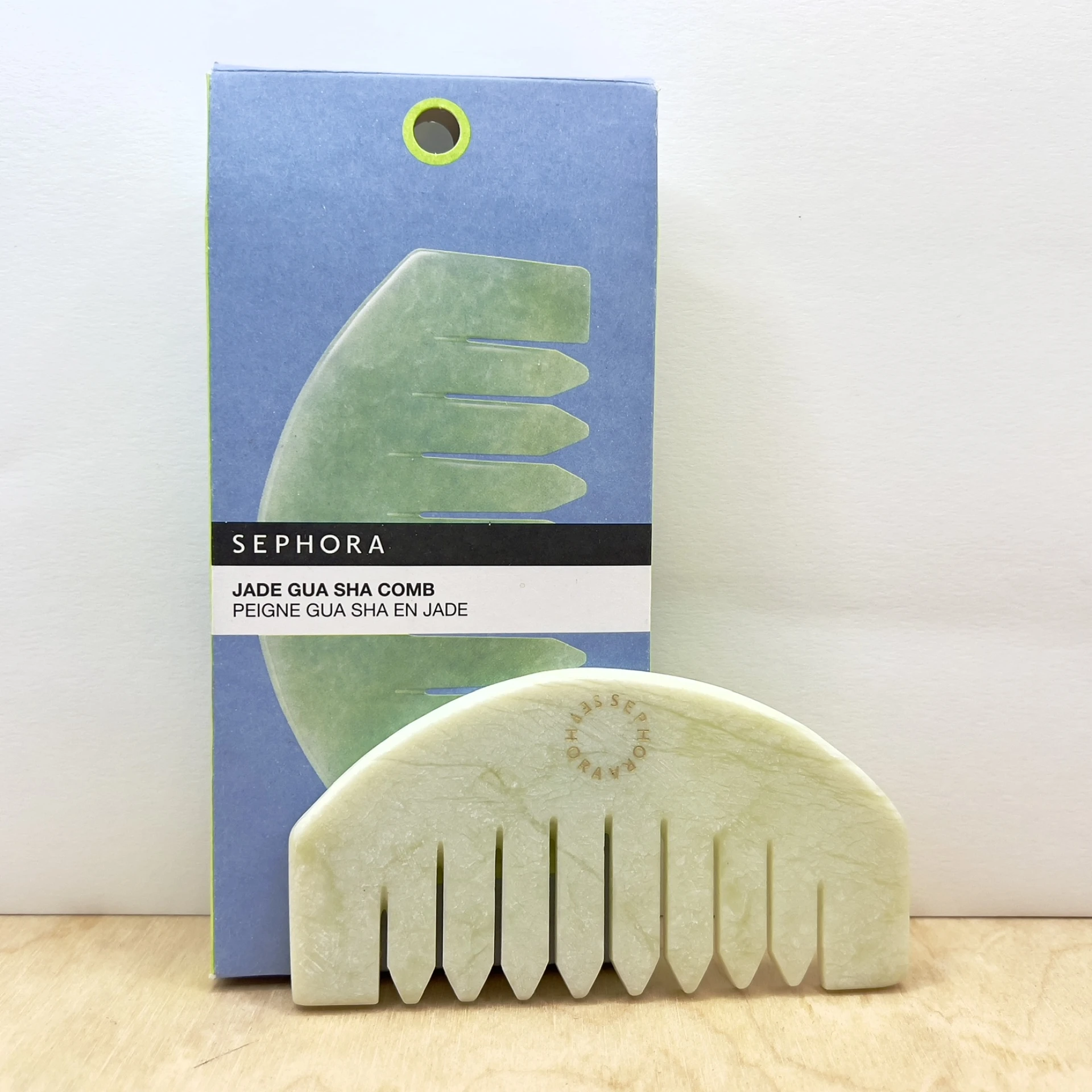 Sephora Jade Gua Sha Fésű