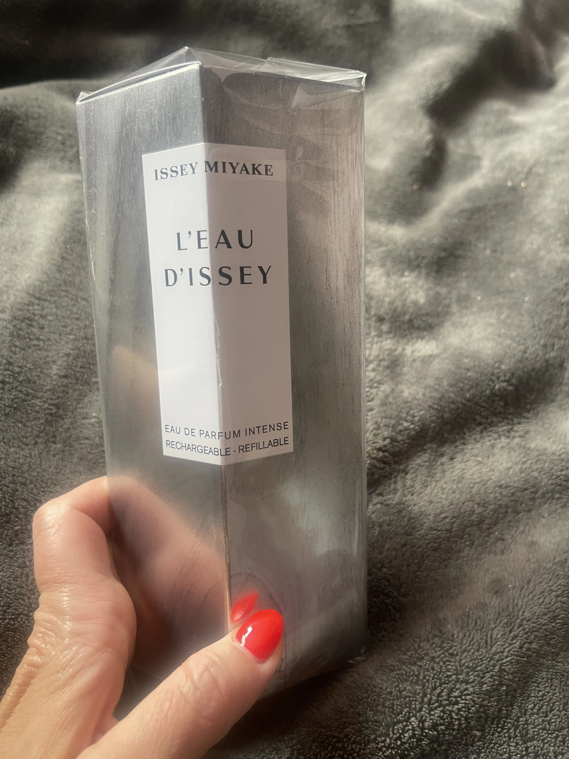 L’eau d issey Intense új illat!