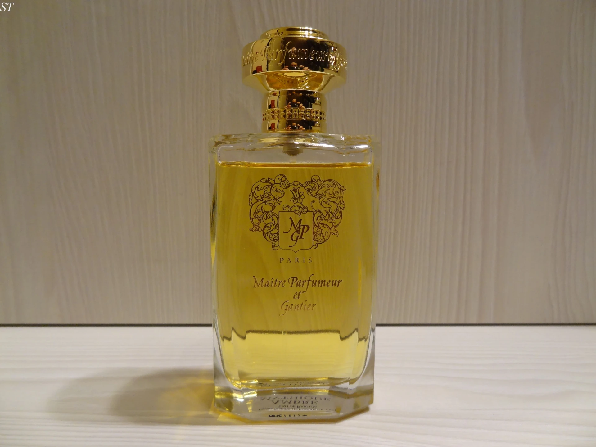 Maitre Parfumeur et Gantier Ambre Mythique EDP - fújós