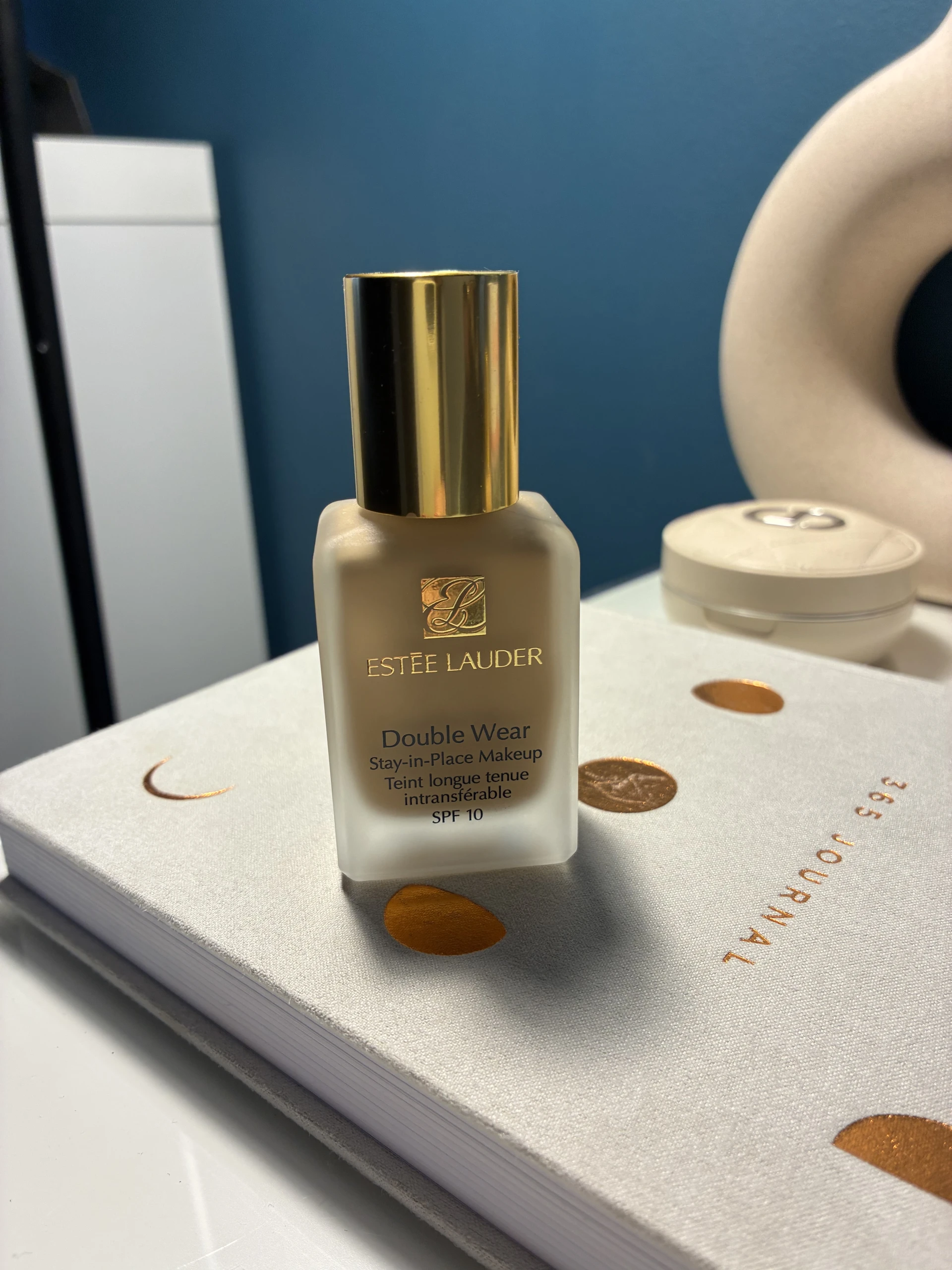 Estee Lauder Double wear alapozó 2N2