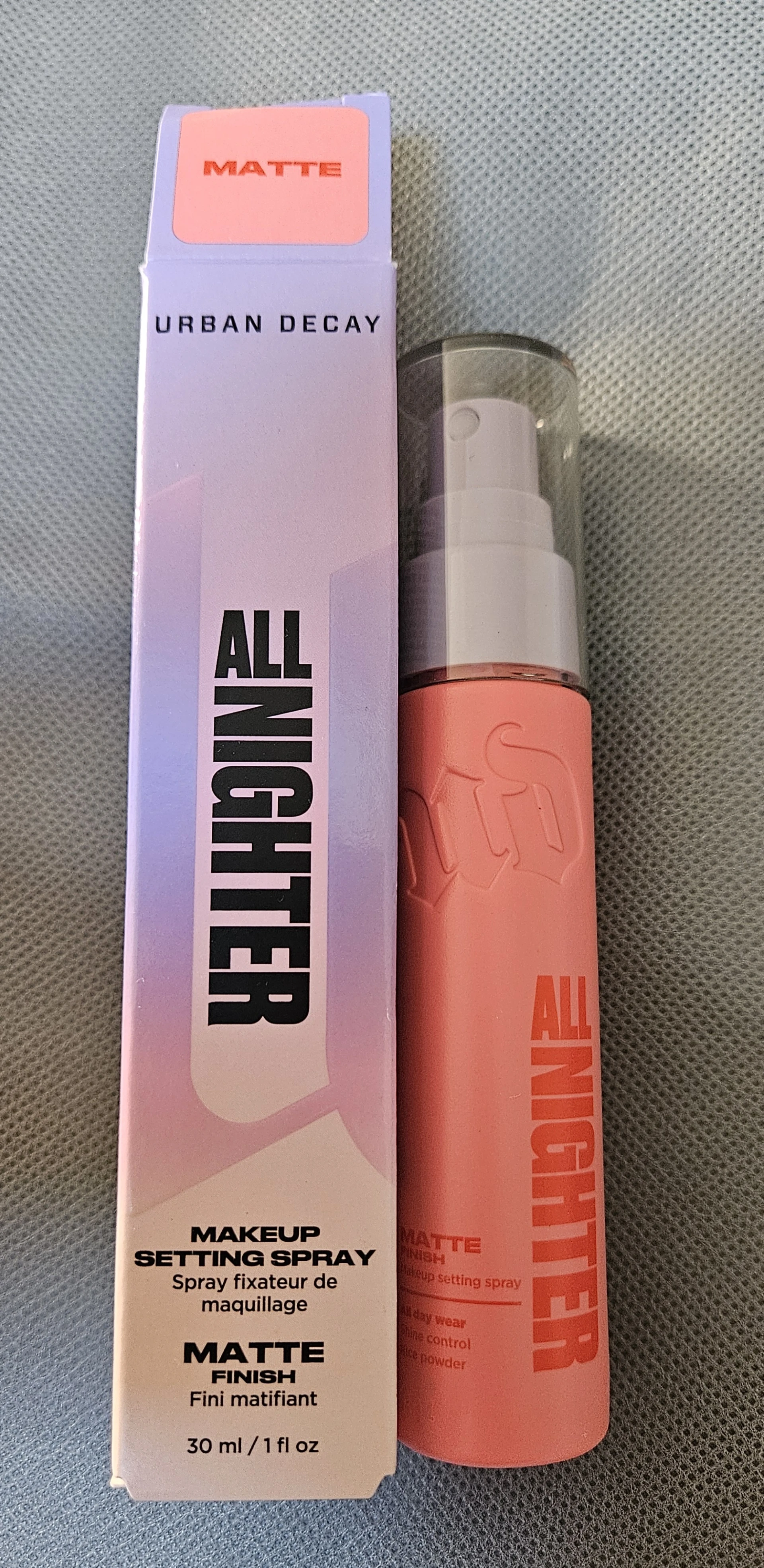 Urban Decay All Nighter Matte finish