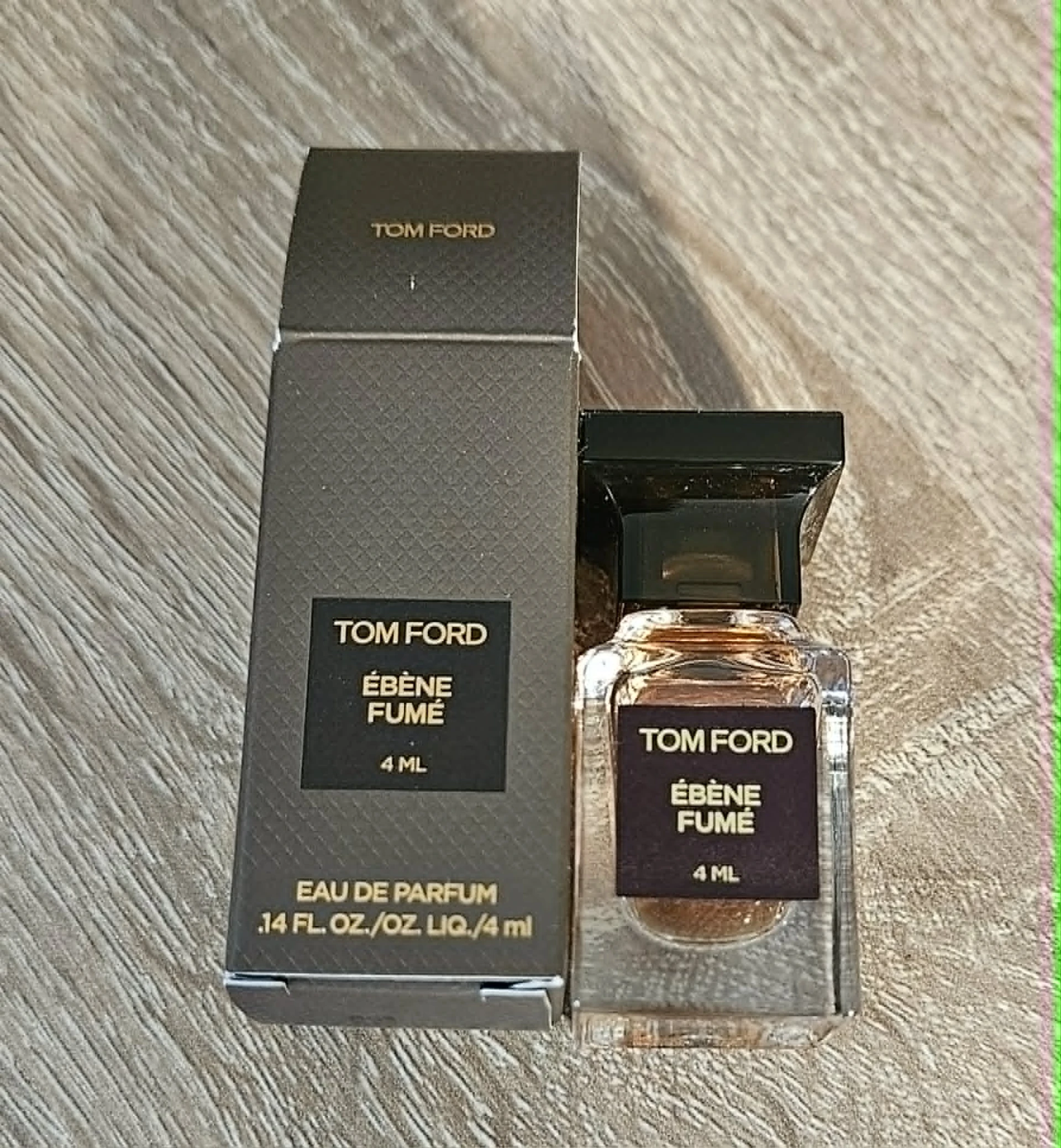 Tom Ford Ébène Fumé EDP