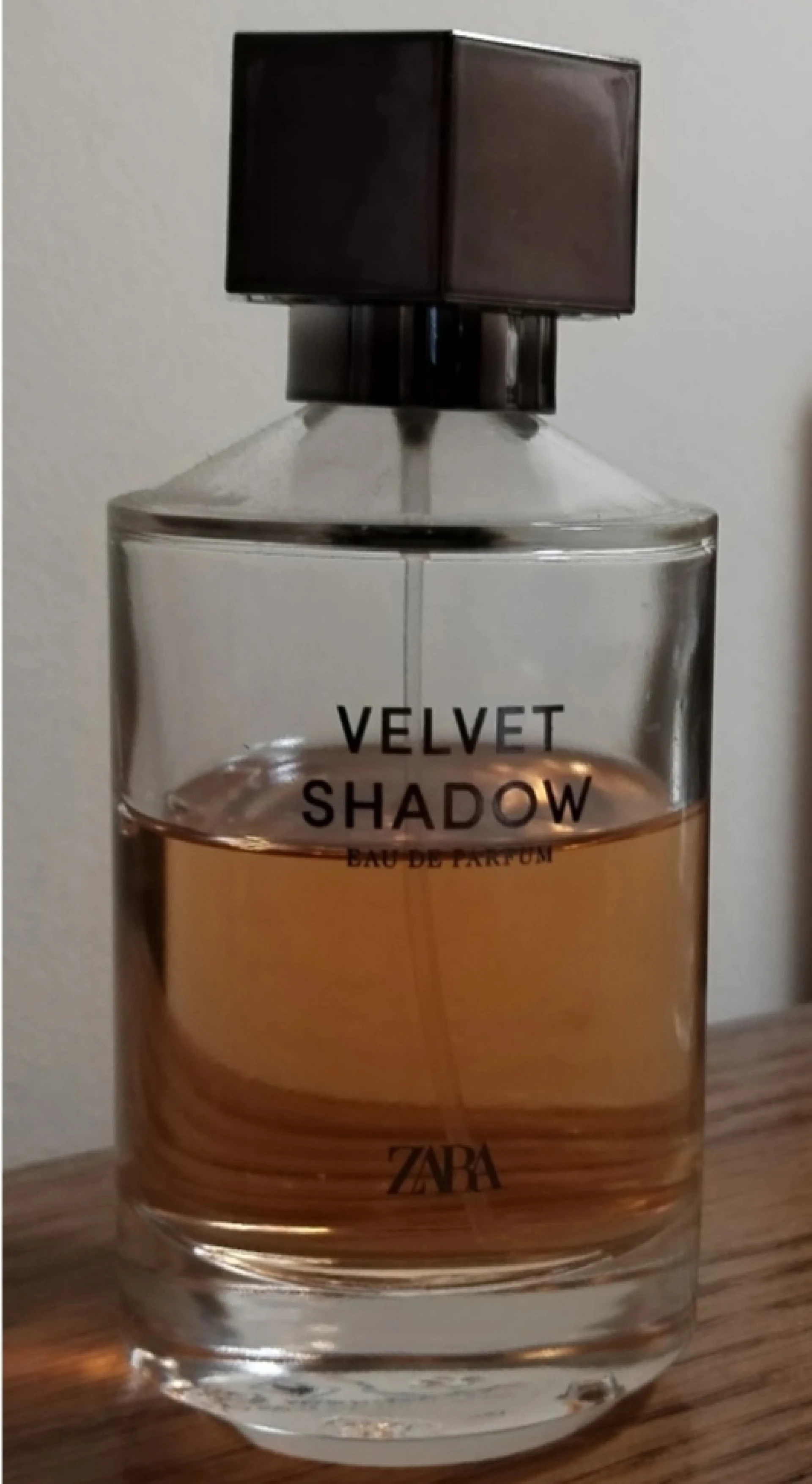 Zara Velvet Shadow EDP