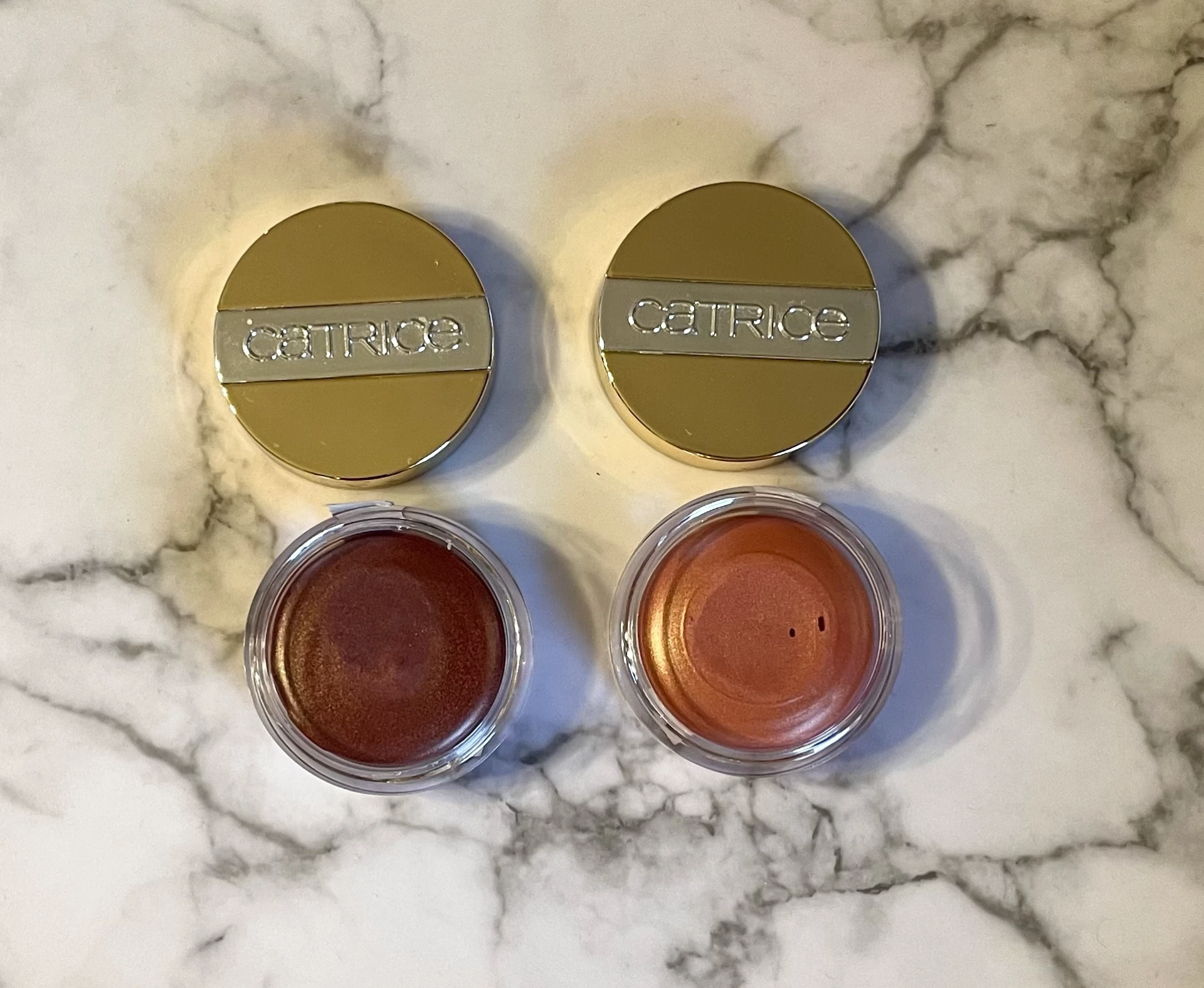 2000Ft/2db együtt - Catrice desert dune luminizing mousse blush