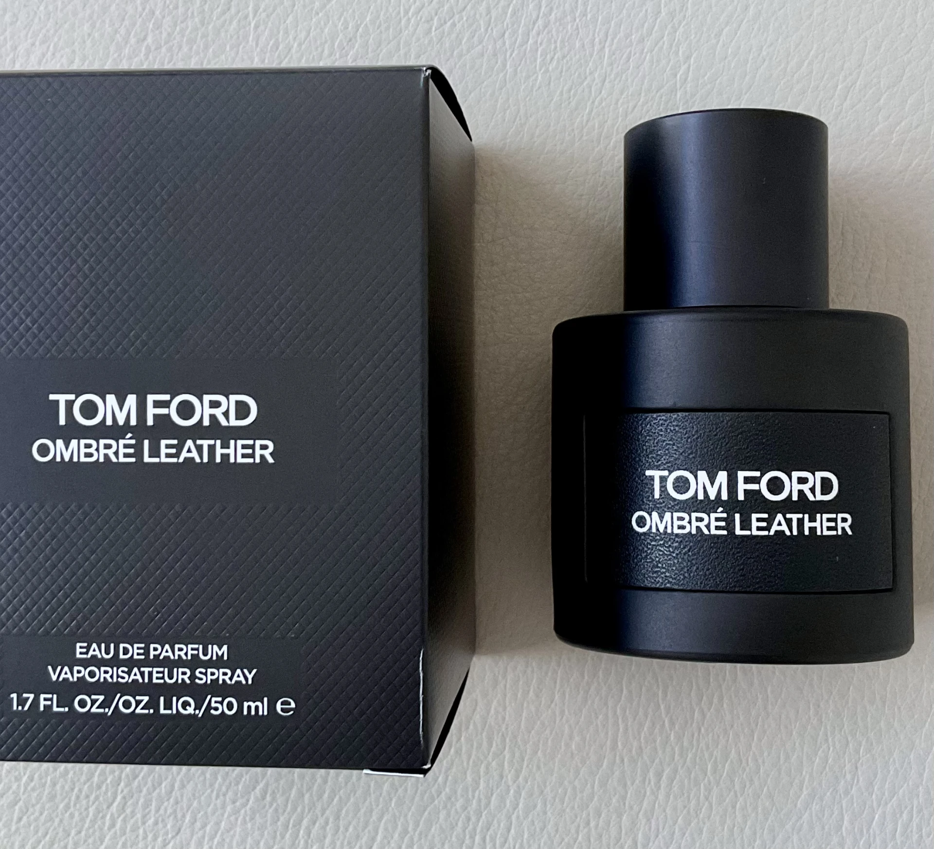 ÜVEGÉBEN IS! Tom Ford Ombré Leather EDP (2018) 🖤