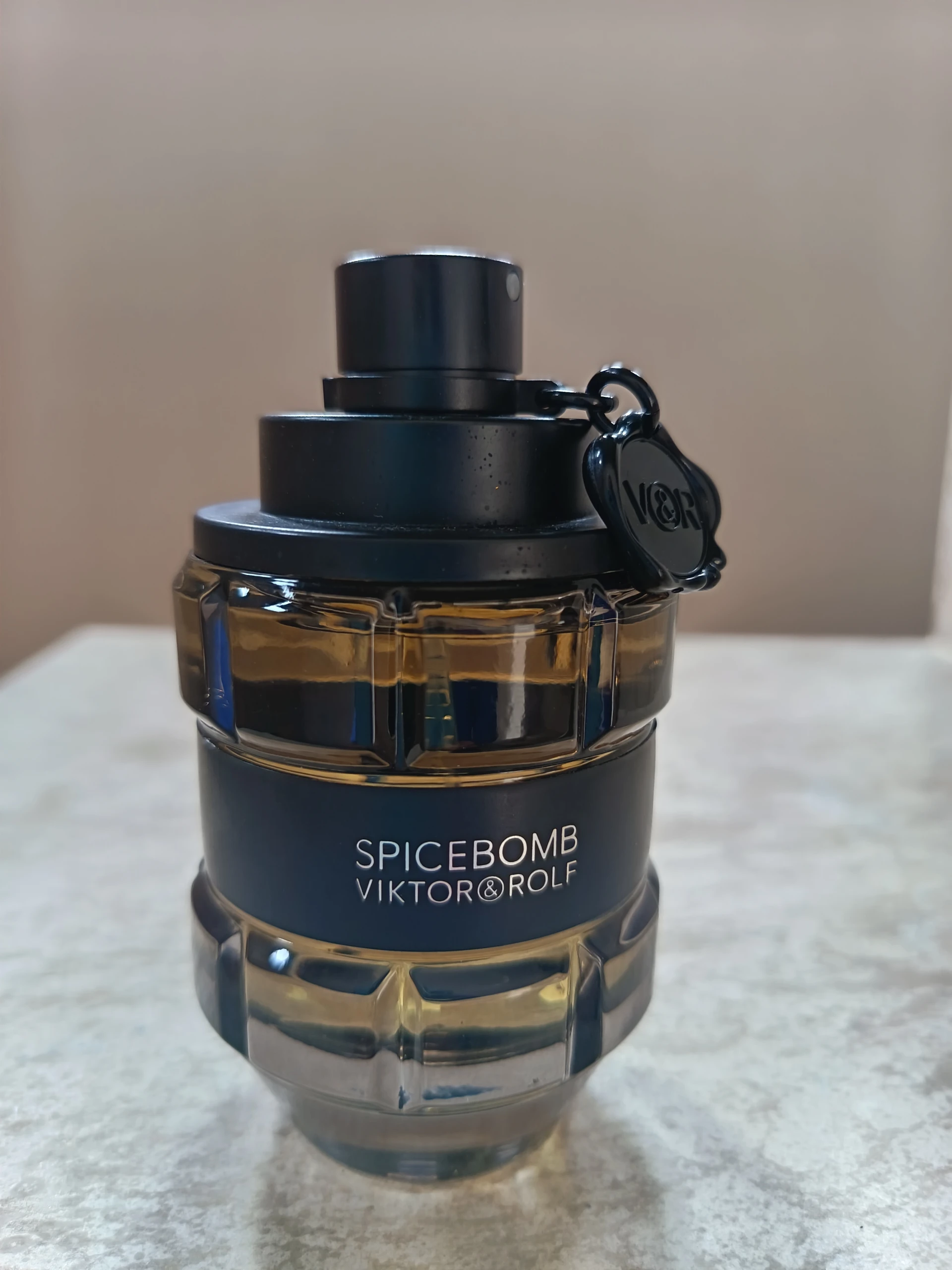 V&R Spicebomb