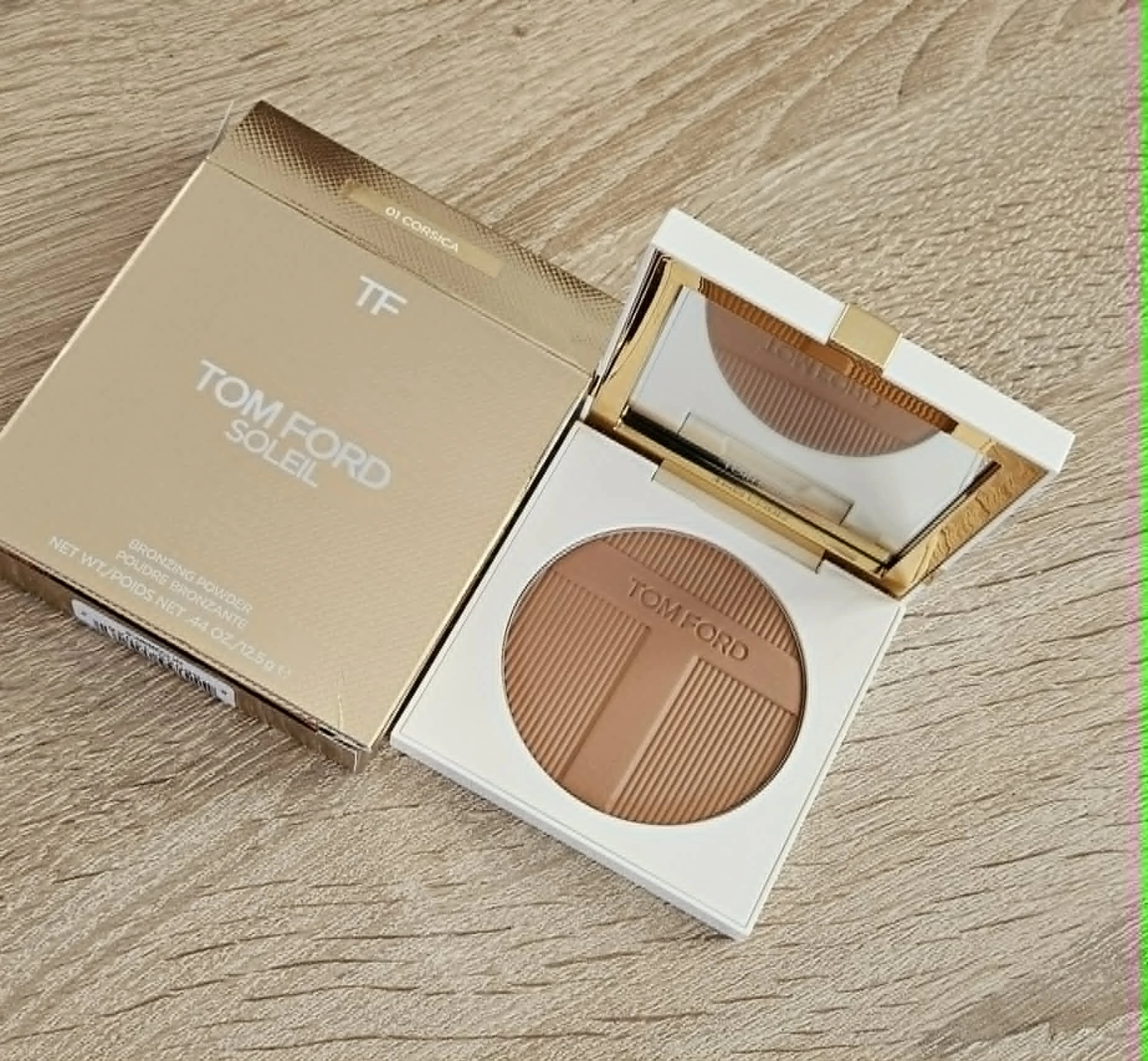 TOM FORD SOLEIL BRONZING POWDER 01 CORSICA