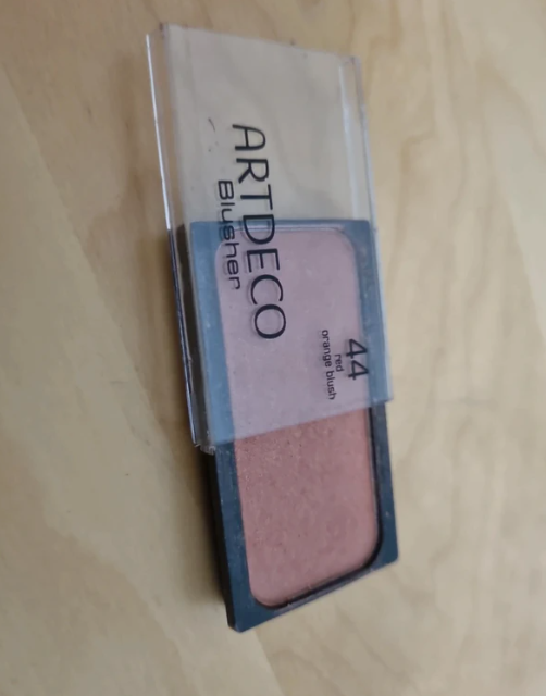 44 artdeco pirosíto