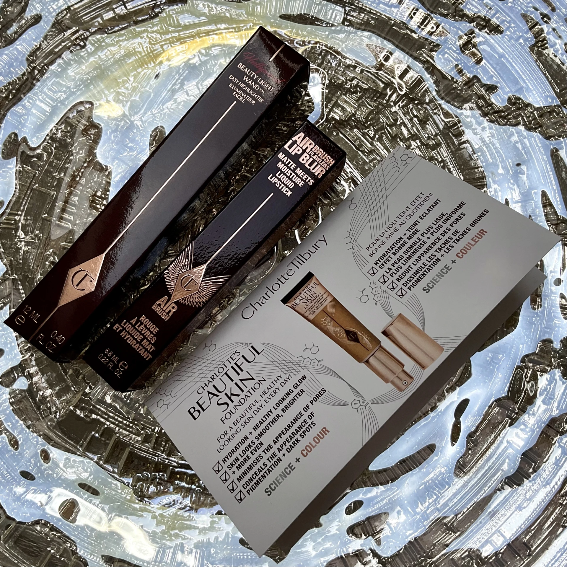 Charlotte Tilbury Airbrush Flawless Lip Blur és Beauty Light Wand
