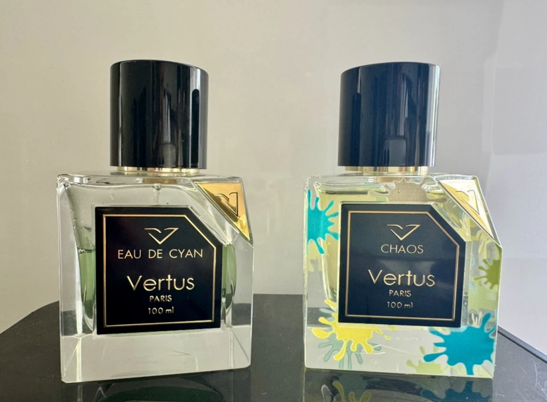 Vertus Eau de Cyan decantok