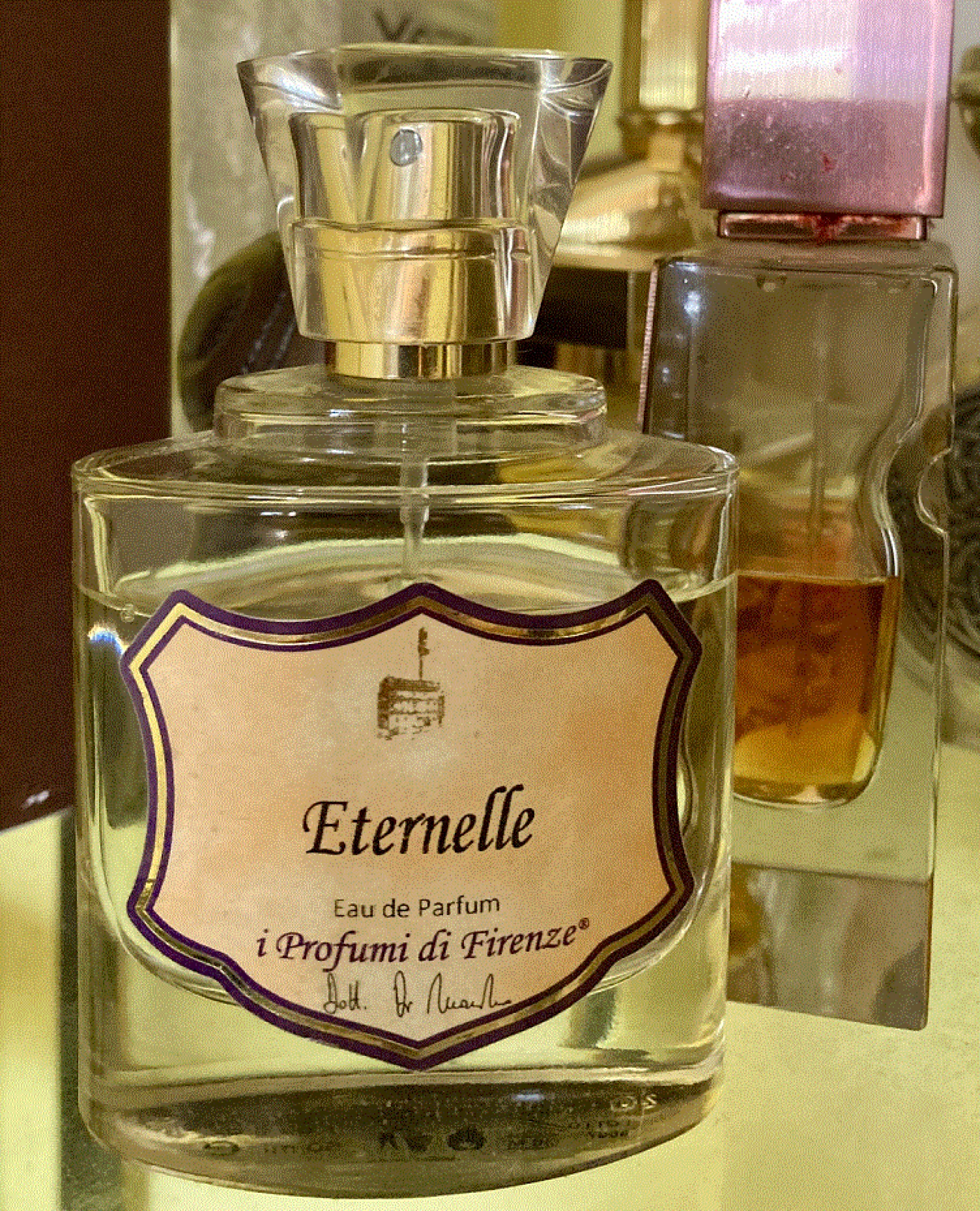 Üvegében eladó Eternelle EDP