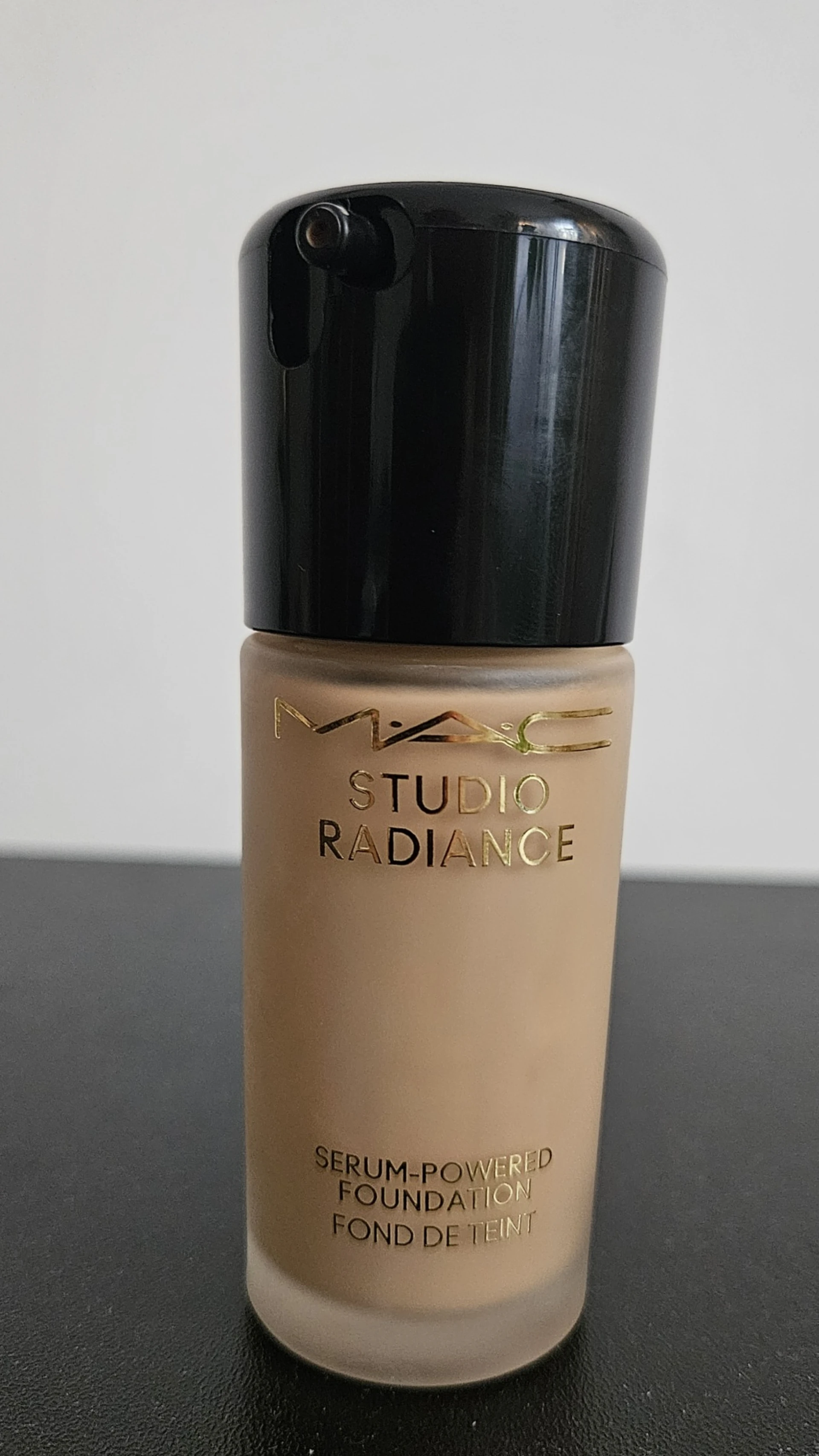 MAC Studio Radiance NC15 30ml eladó