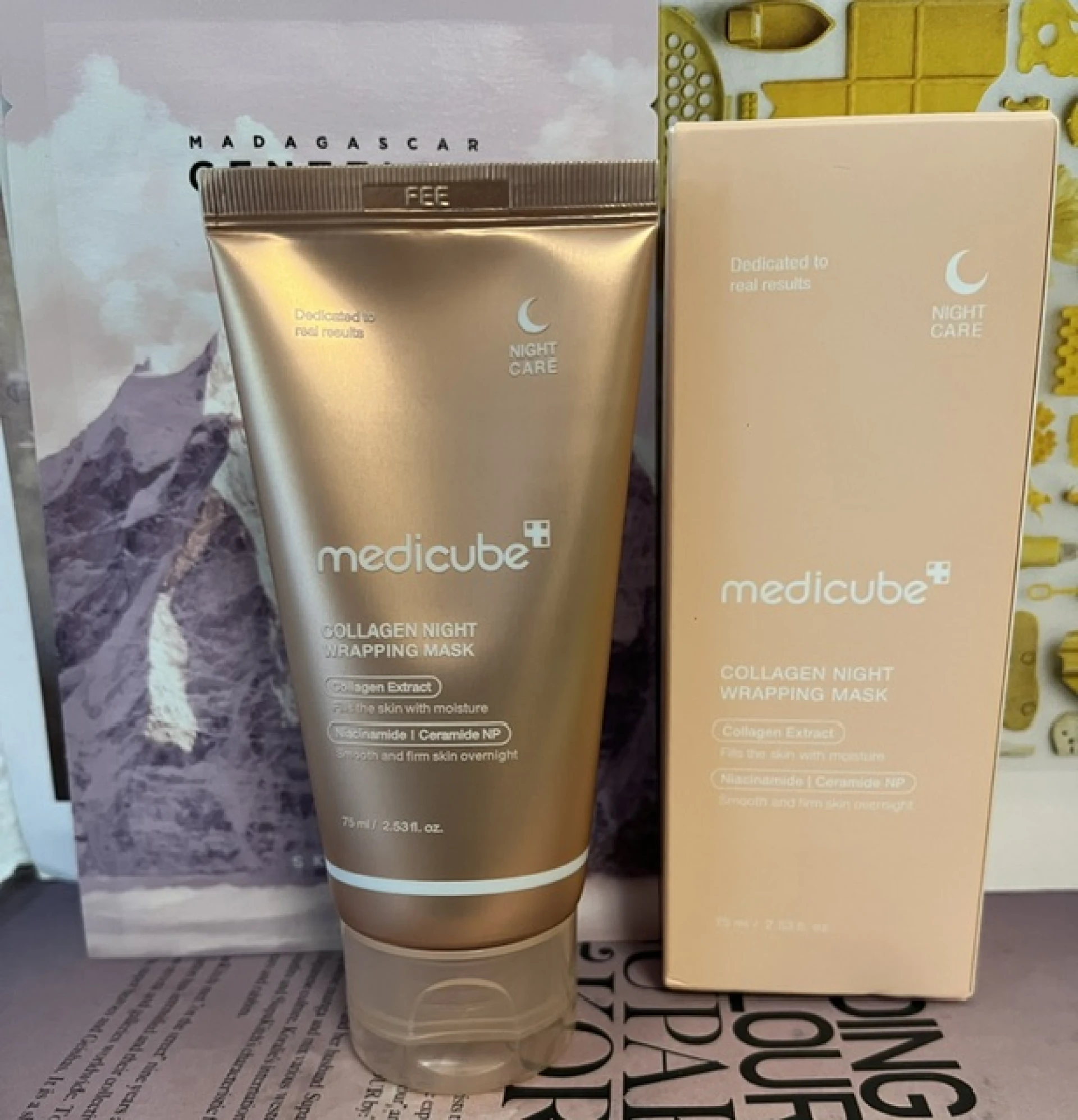 Medicube Collagen Night Wrapping Mask 75 ml szettben
