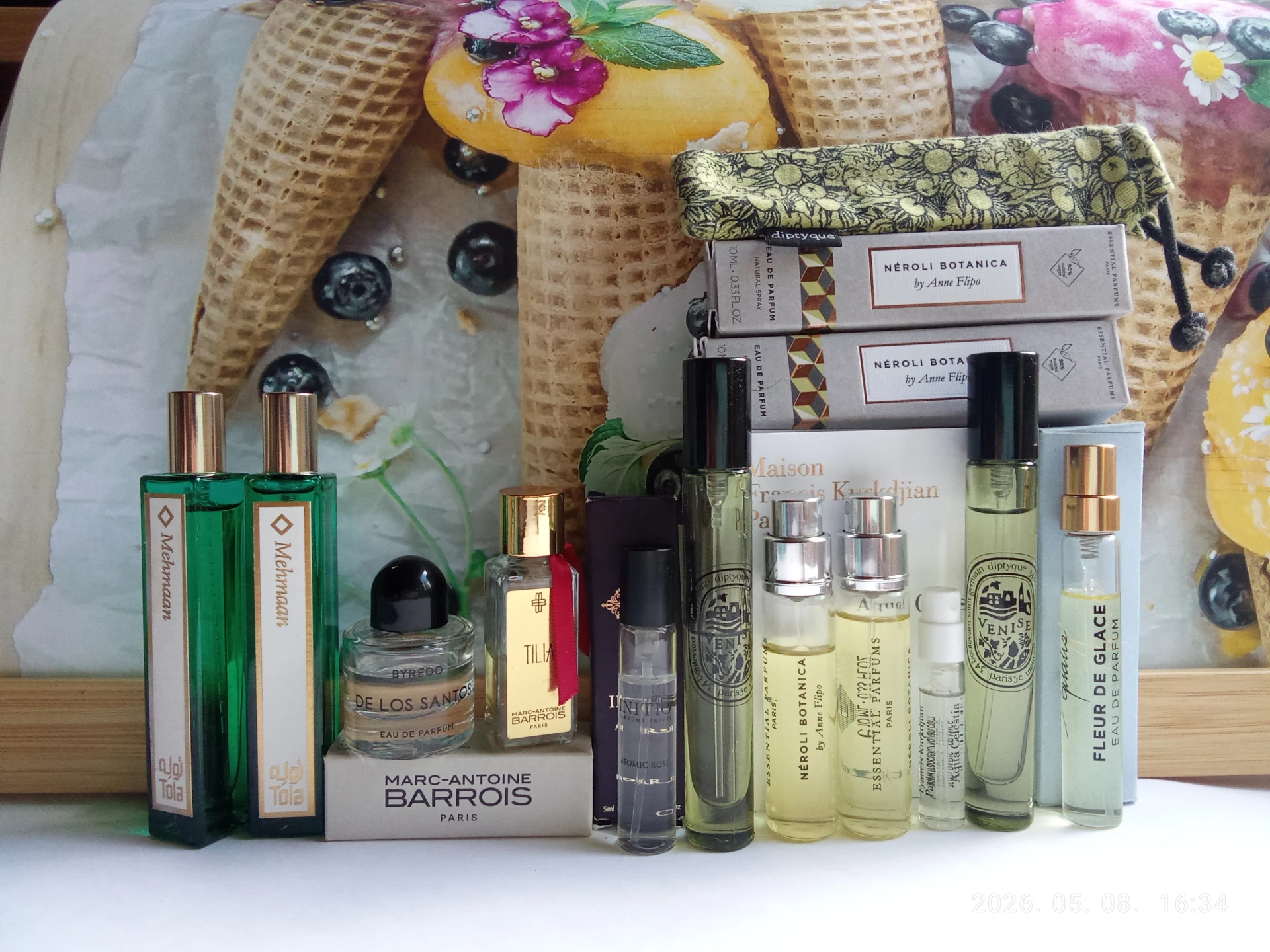csomagban Initio Parfums Atomic Rose EDP