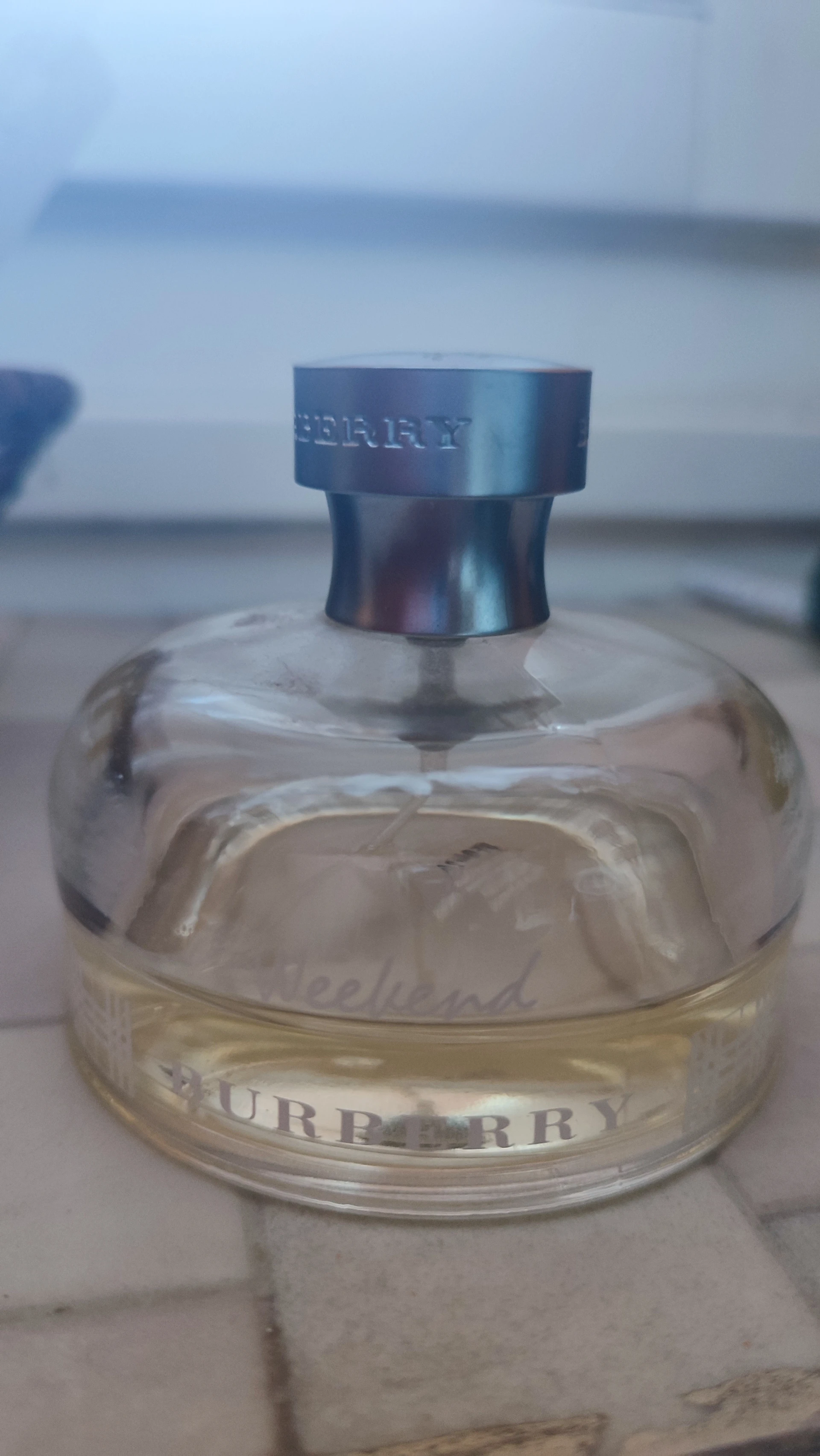 Burberry Weekend fújósok