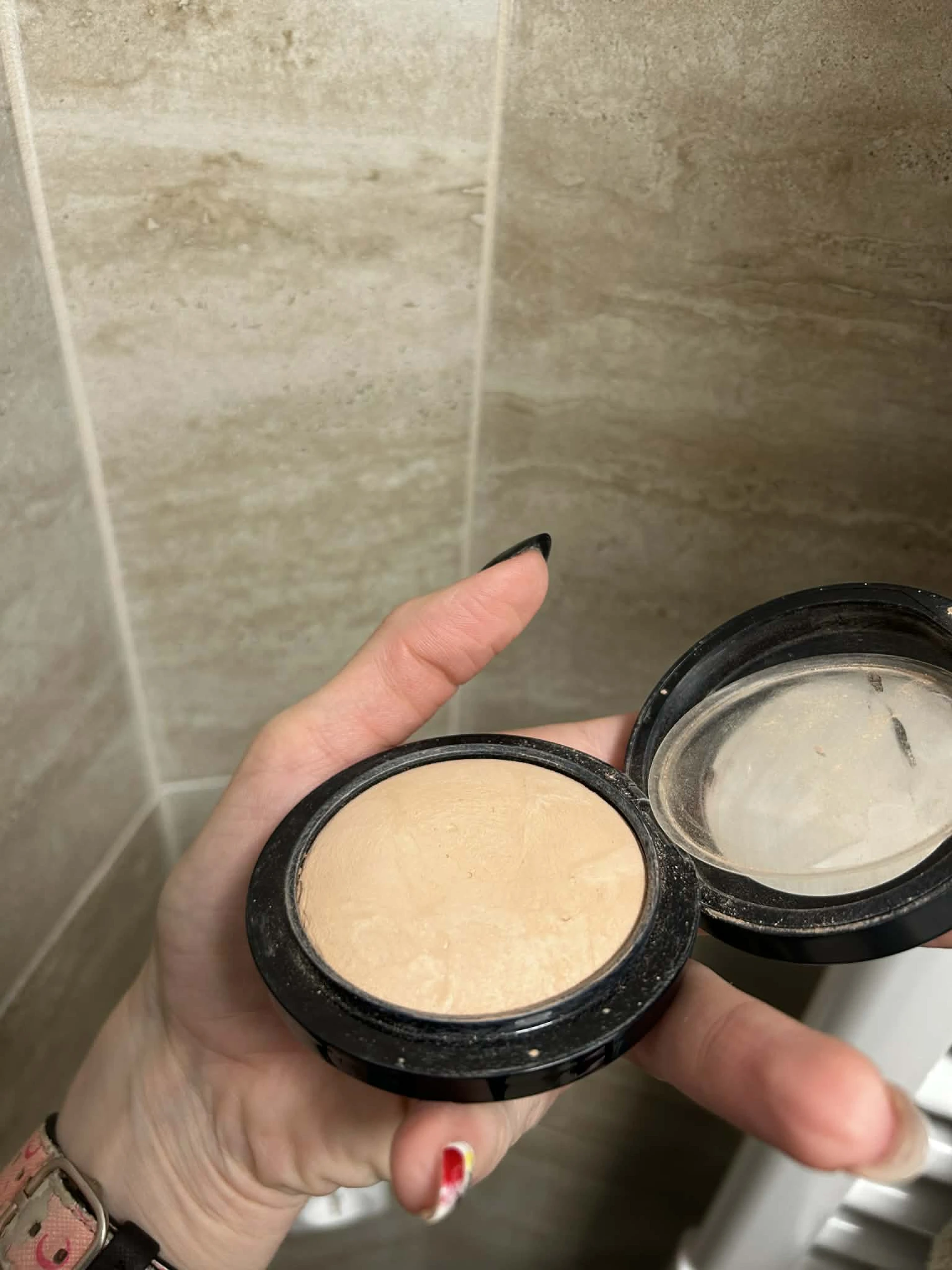 MAC Mineralize Skinfinish/Natural púder – Medium Plus