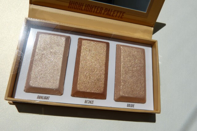 Új Beauty Bay Golden Glow highlighter paletta