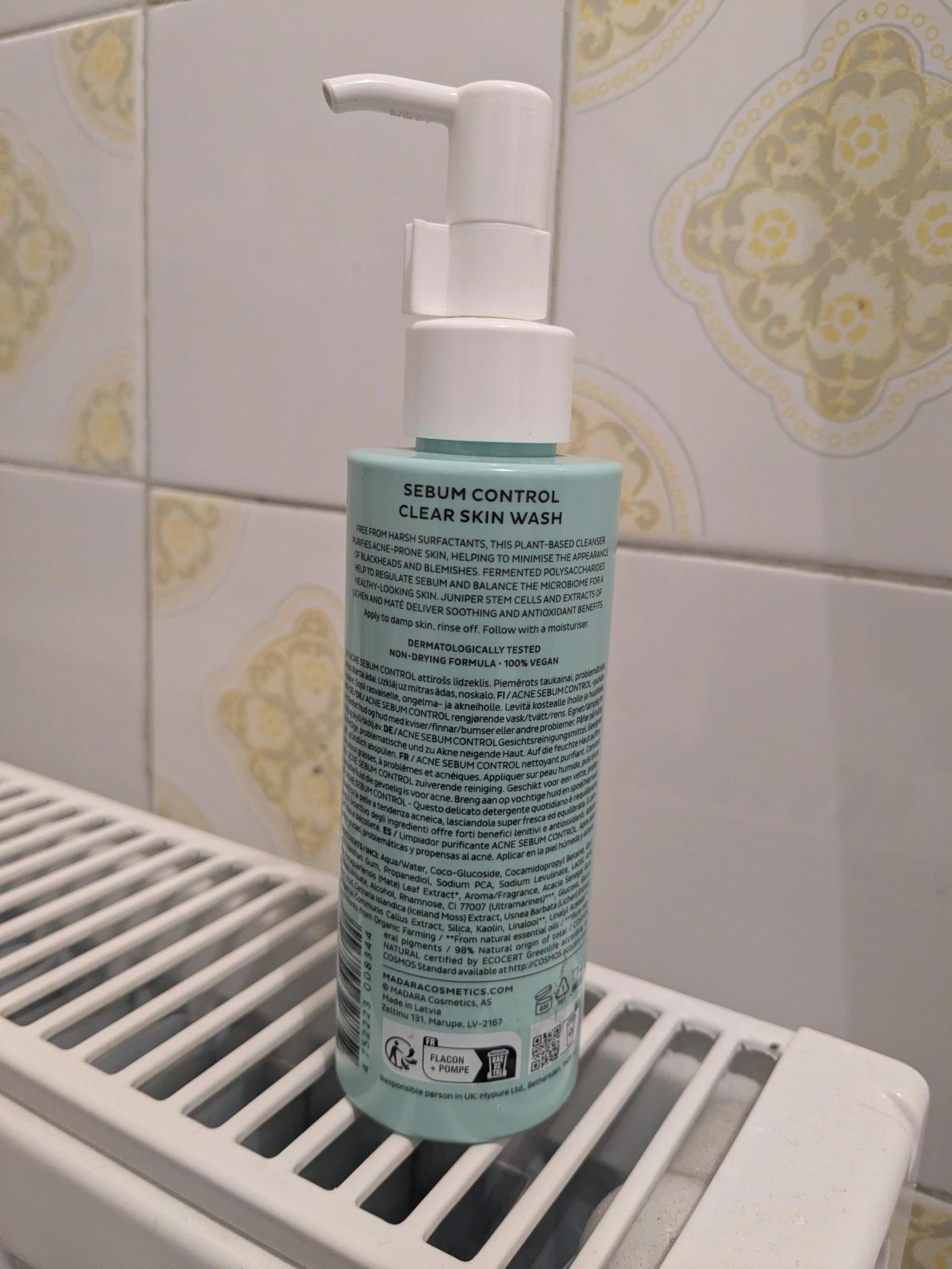 Madara Acne Sebum Control Clear Skin Wash Pattanás elleni arclemosó