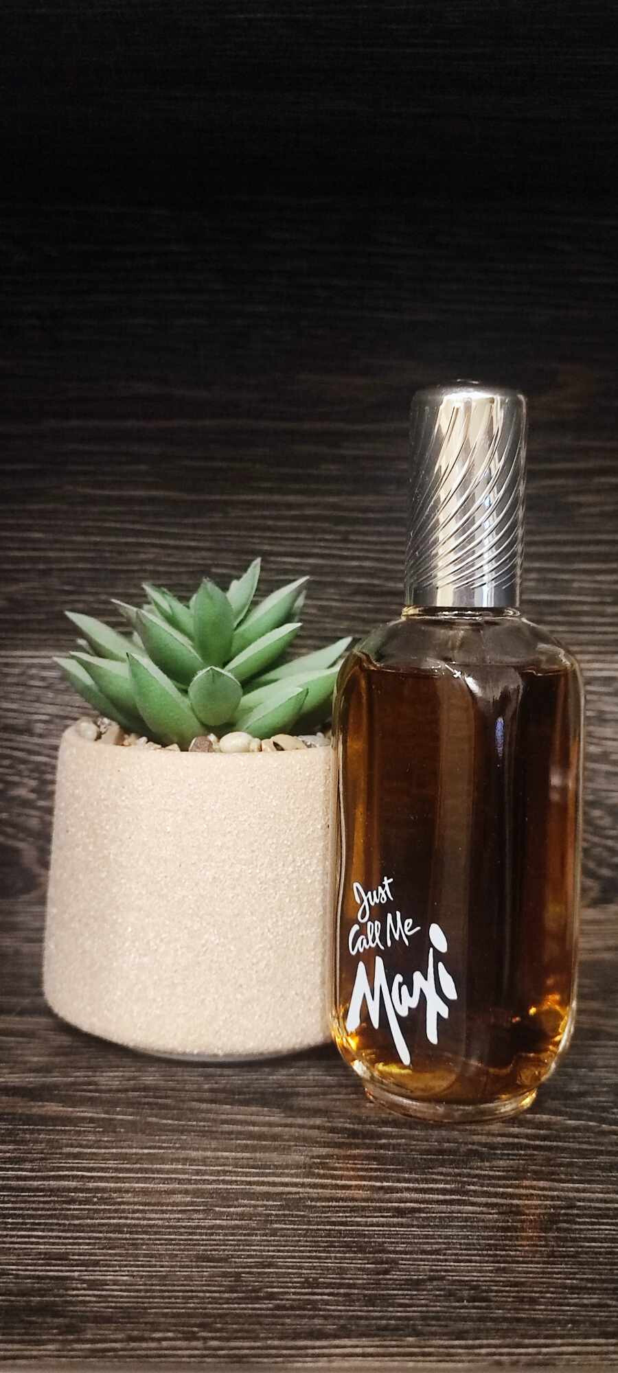 Max Factor Just Call Me Maxi