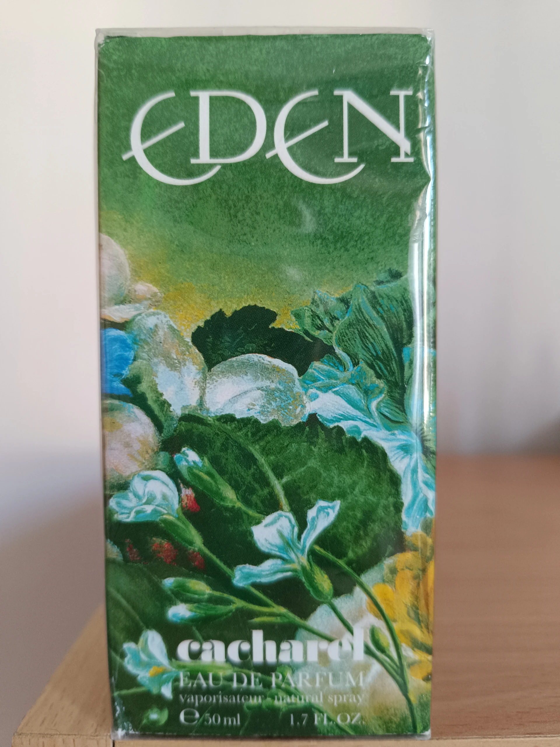 Cacharel Eden EDP