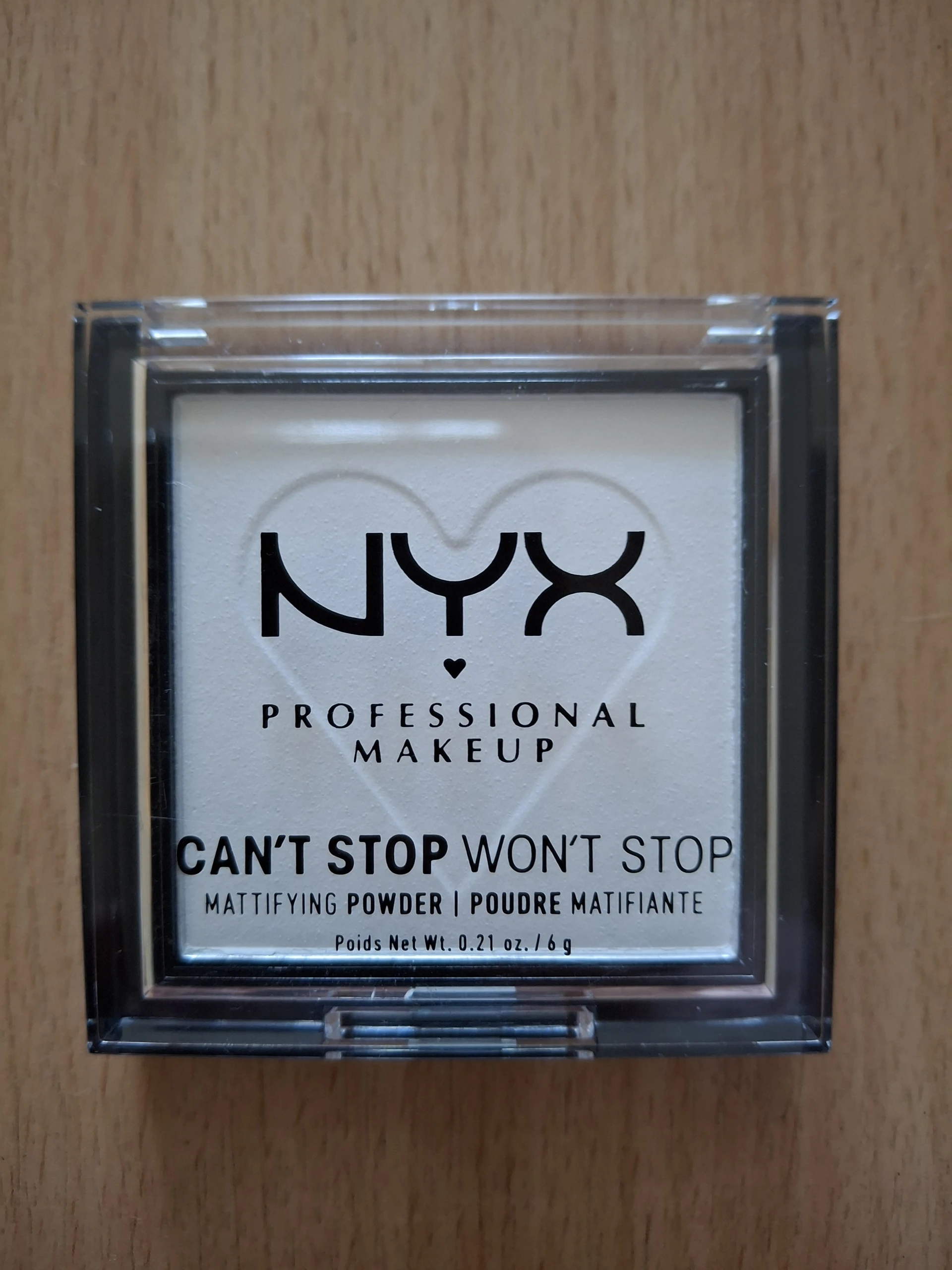 NYX Professional Makeup Can't Stop Won't Stop Mattifying Powder, fehér