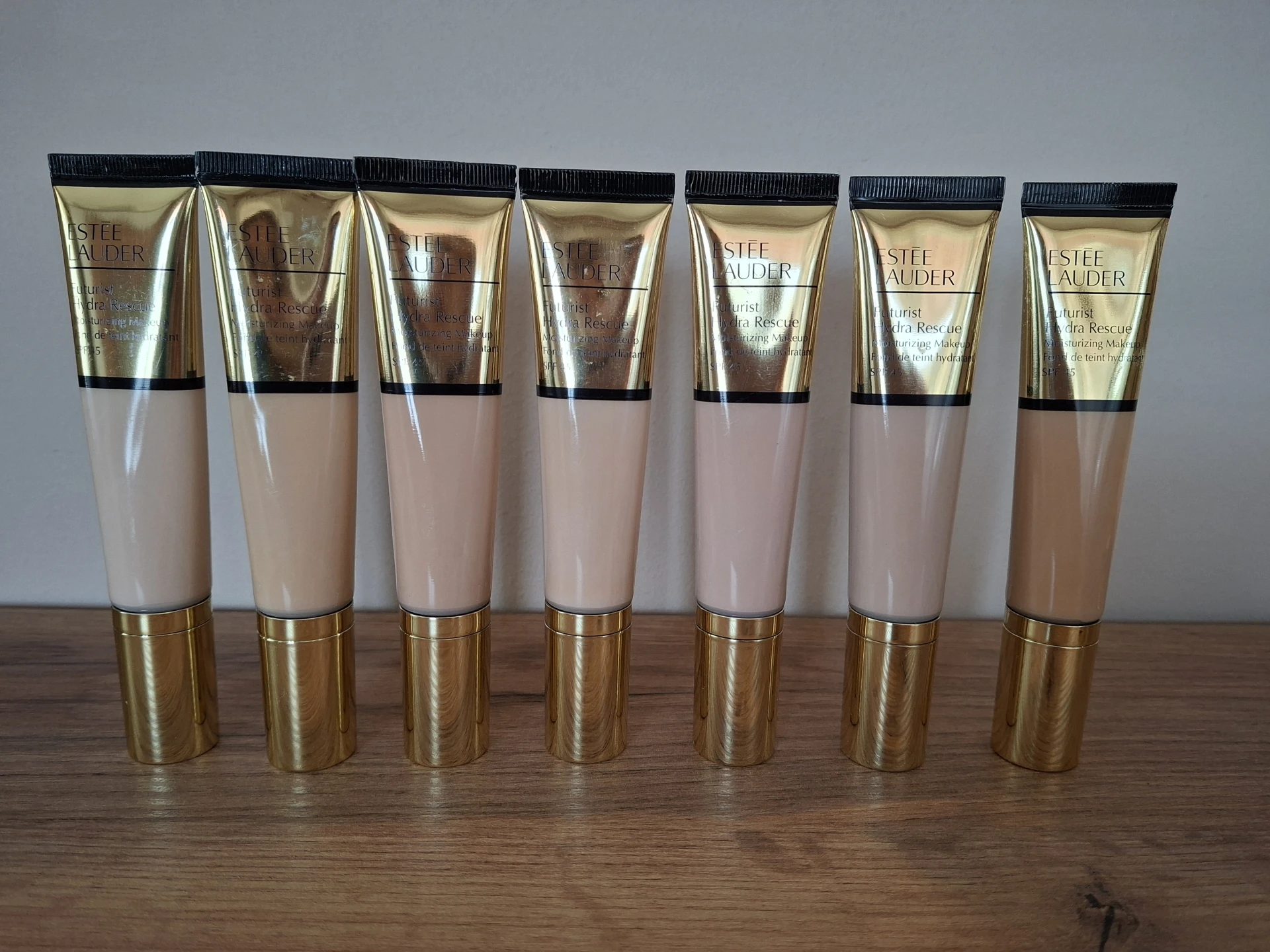 Lauder Futurist Hydrating Rescue Moisturizing