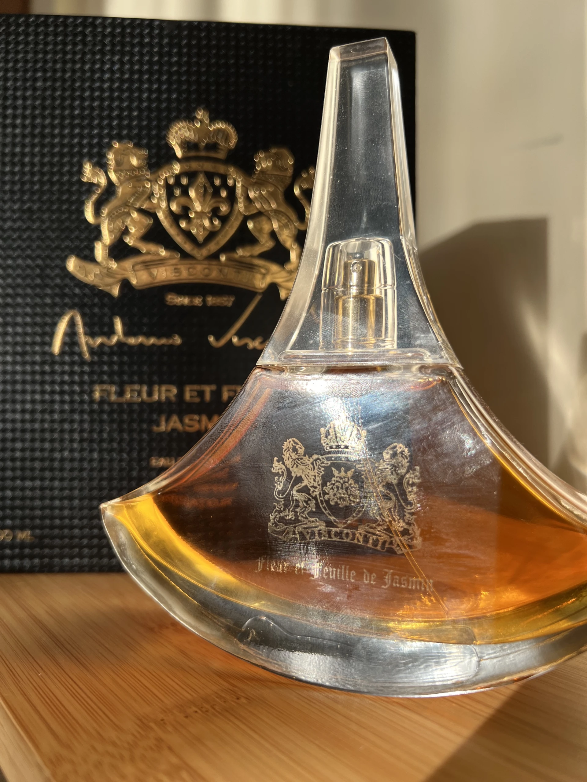 Antonio Visconti Fleur et Feuille de Jasmin