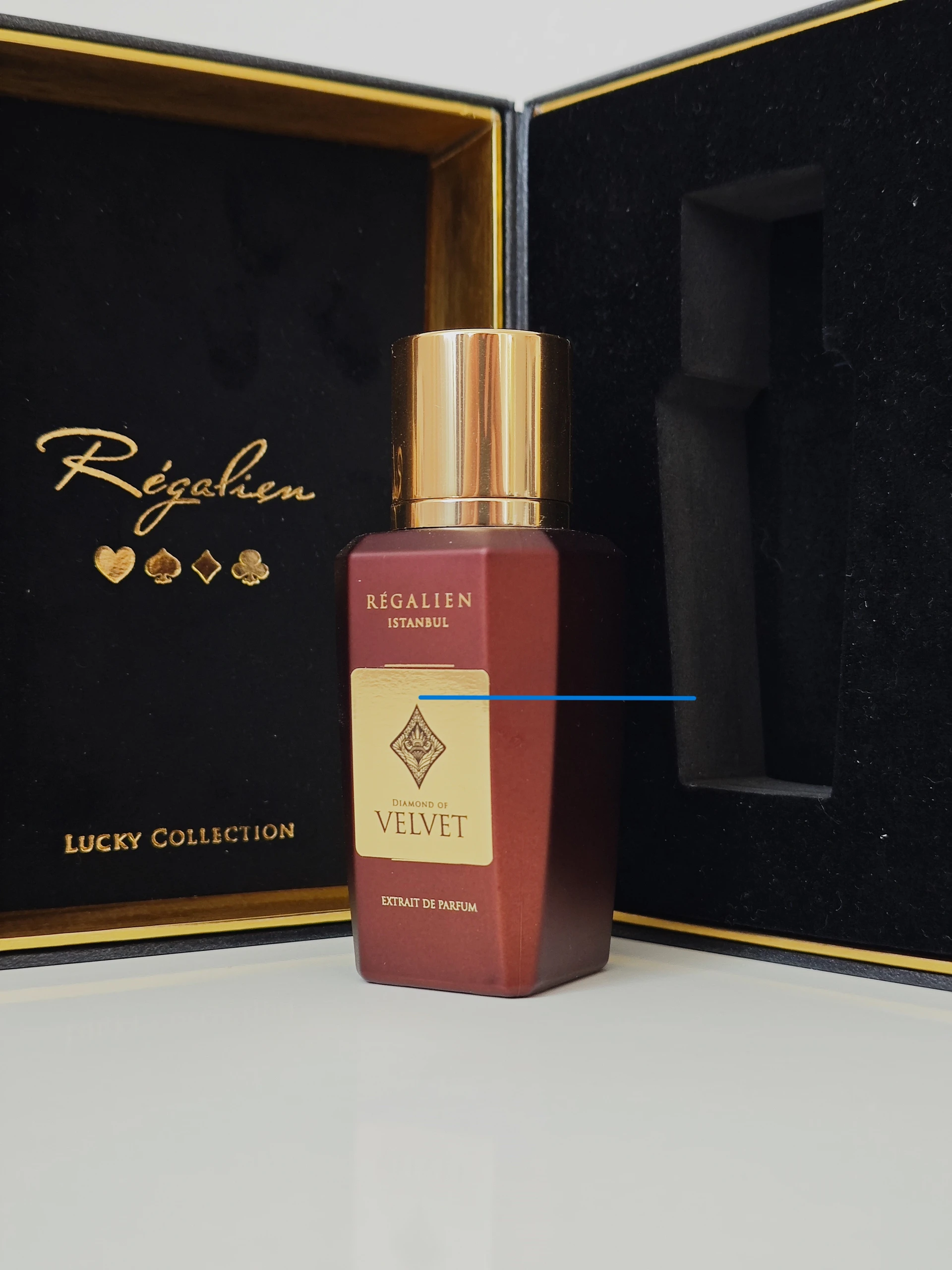 Regalien Diamond of Velvet