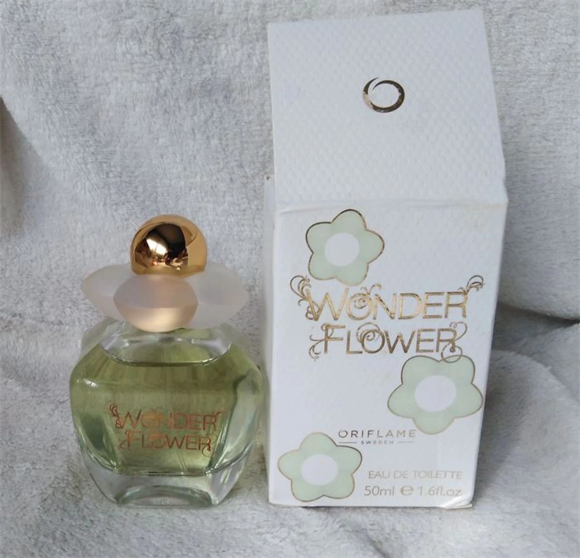 Ritka! Oriflame Wonder Flower parfüm eladó