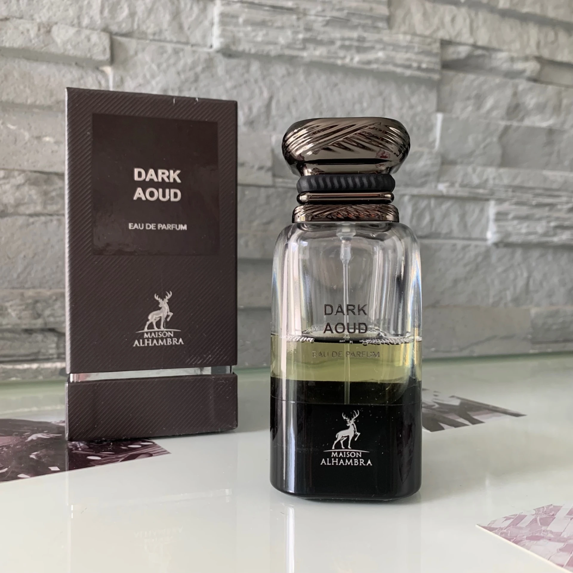 Maison Alhambra Dark Aoud / Woody Oud EDP (Tom Ford Oud Wood klón) fújósok