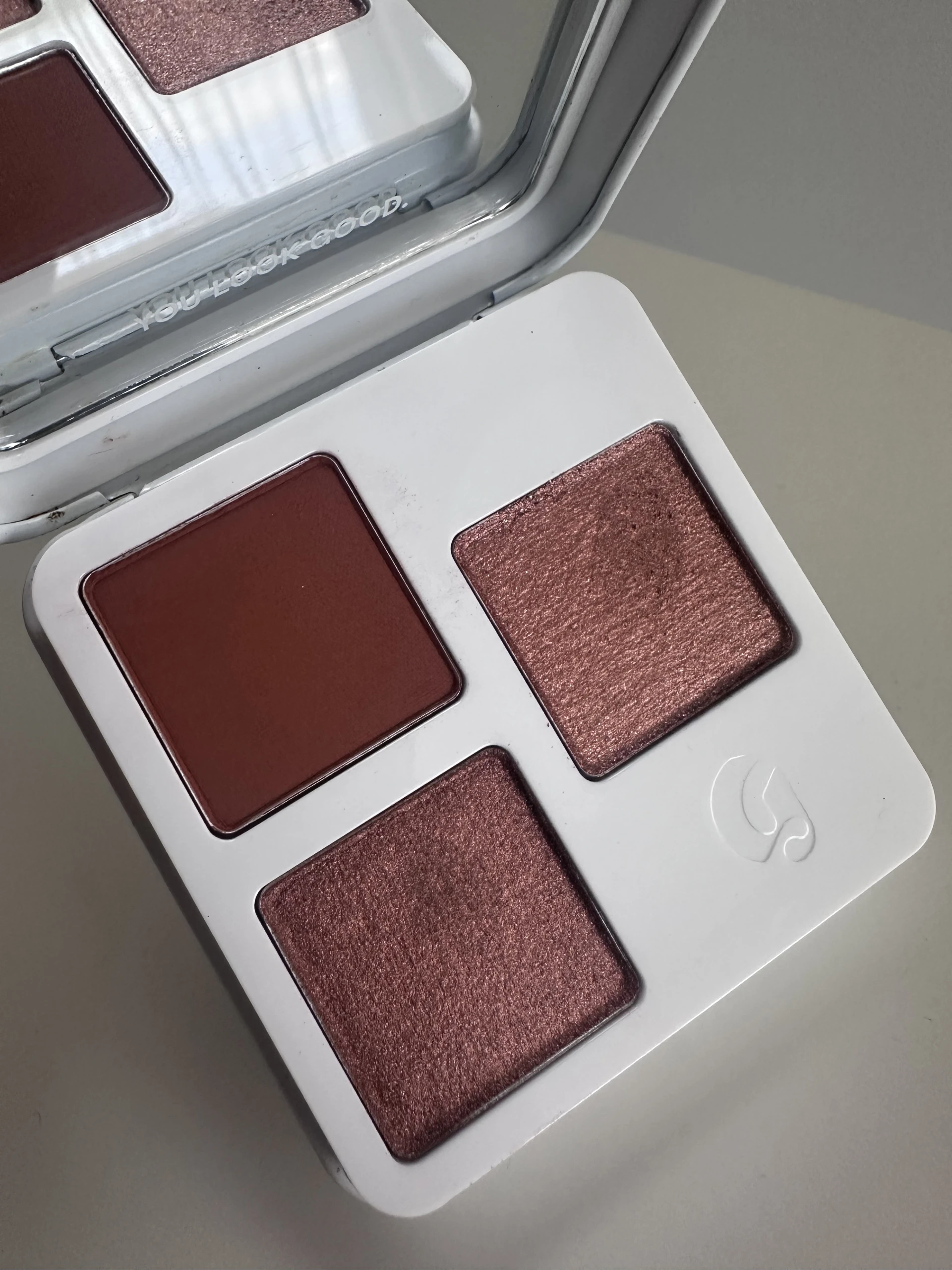 Glossier Monochrome Eyeshadow Trio Clay