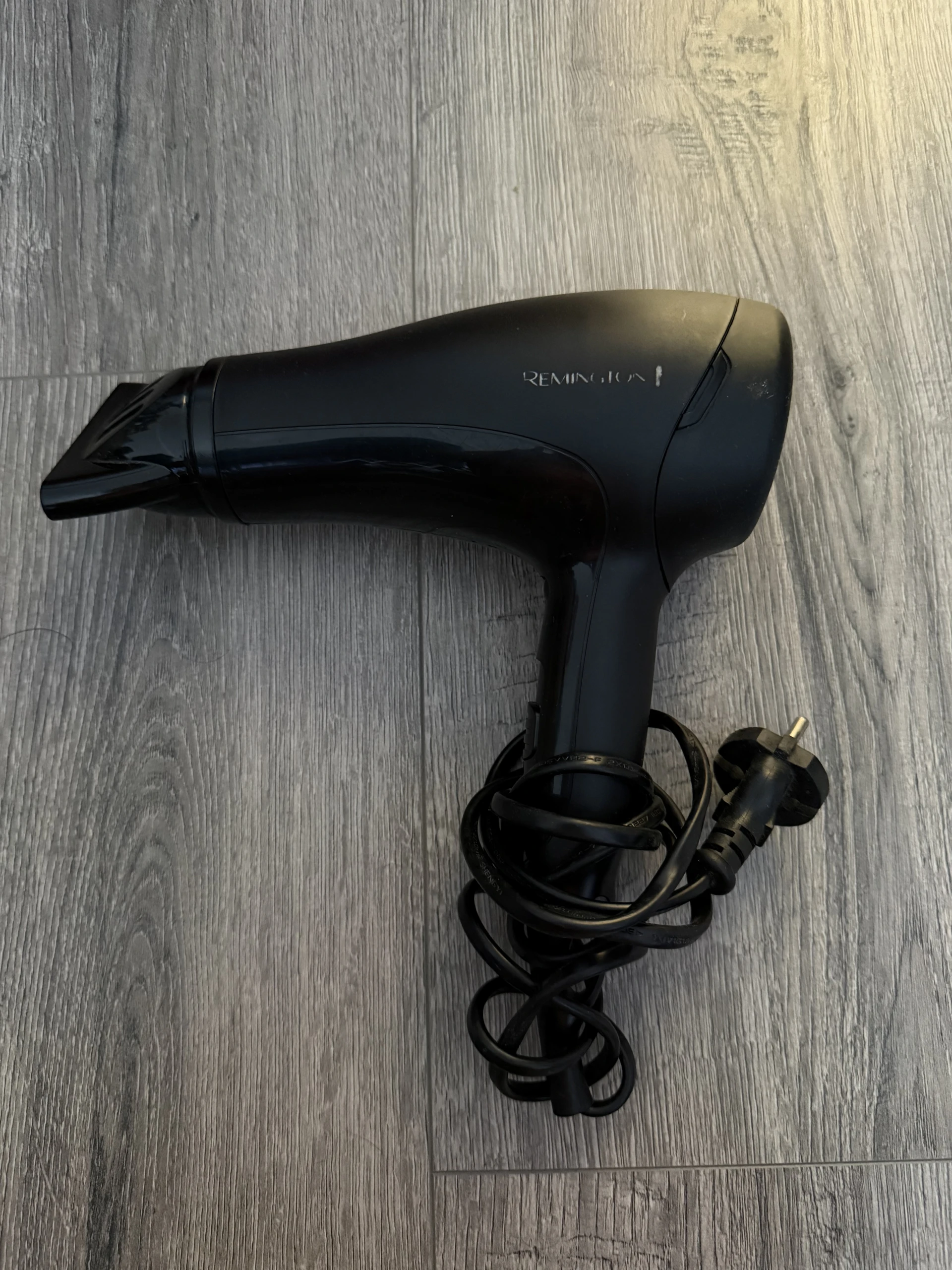 Remington Power Dry 2000 hajszárító