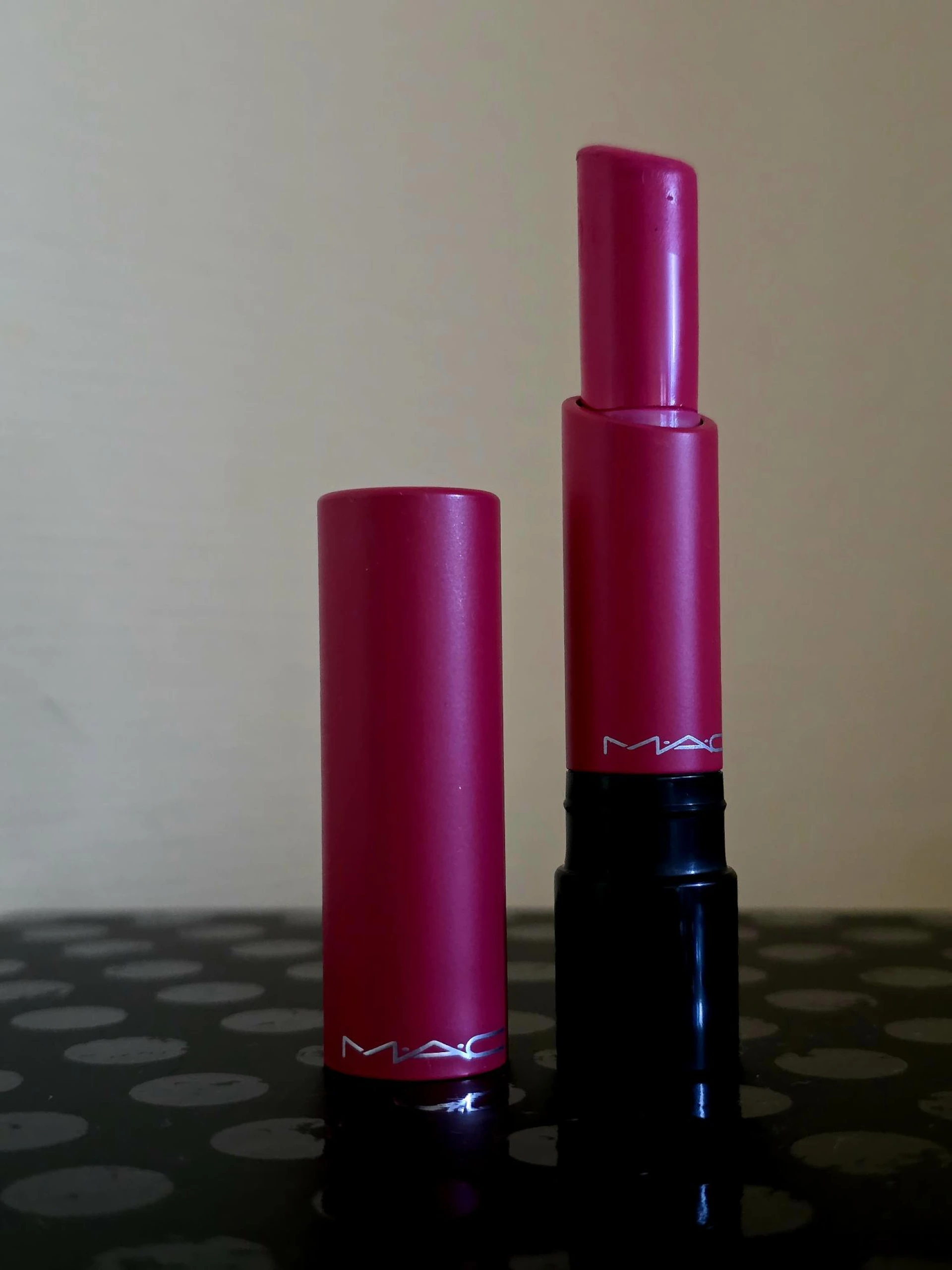 MAC Liptensity - EROS