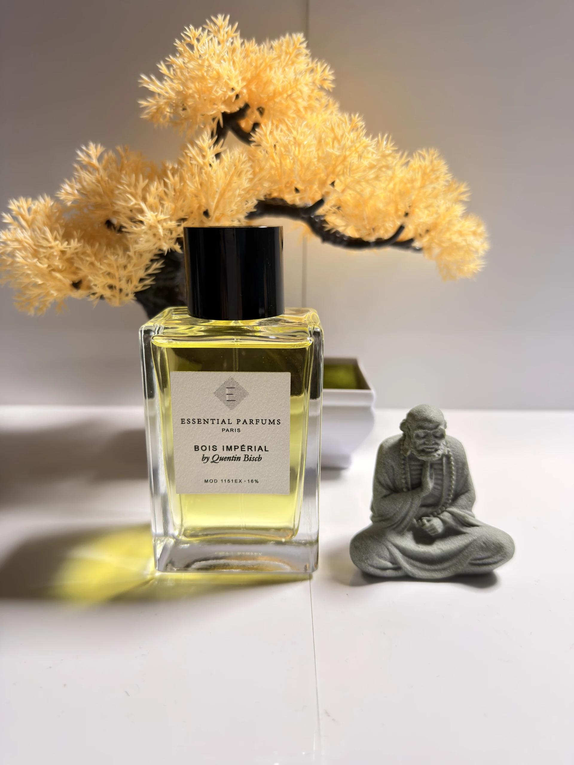 Essential Parfums Bois Imperial