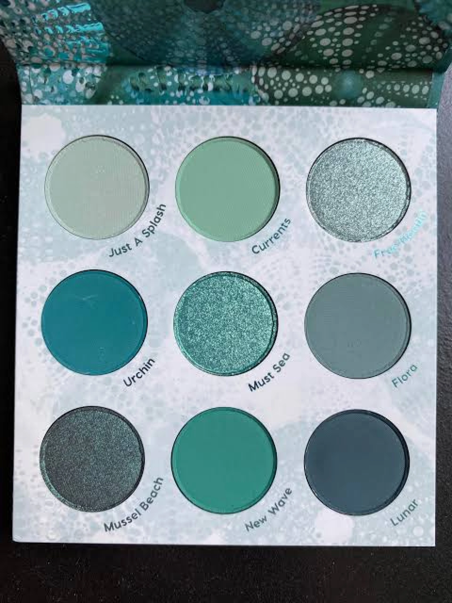 Új Colourpop High Tide paletta