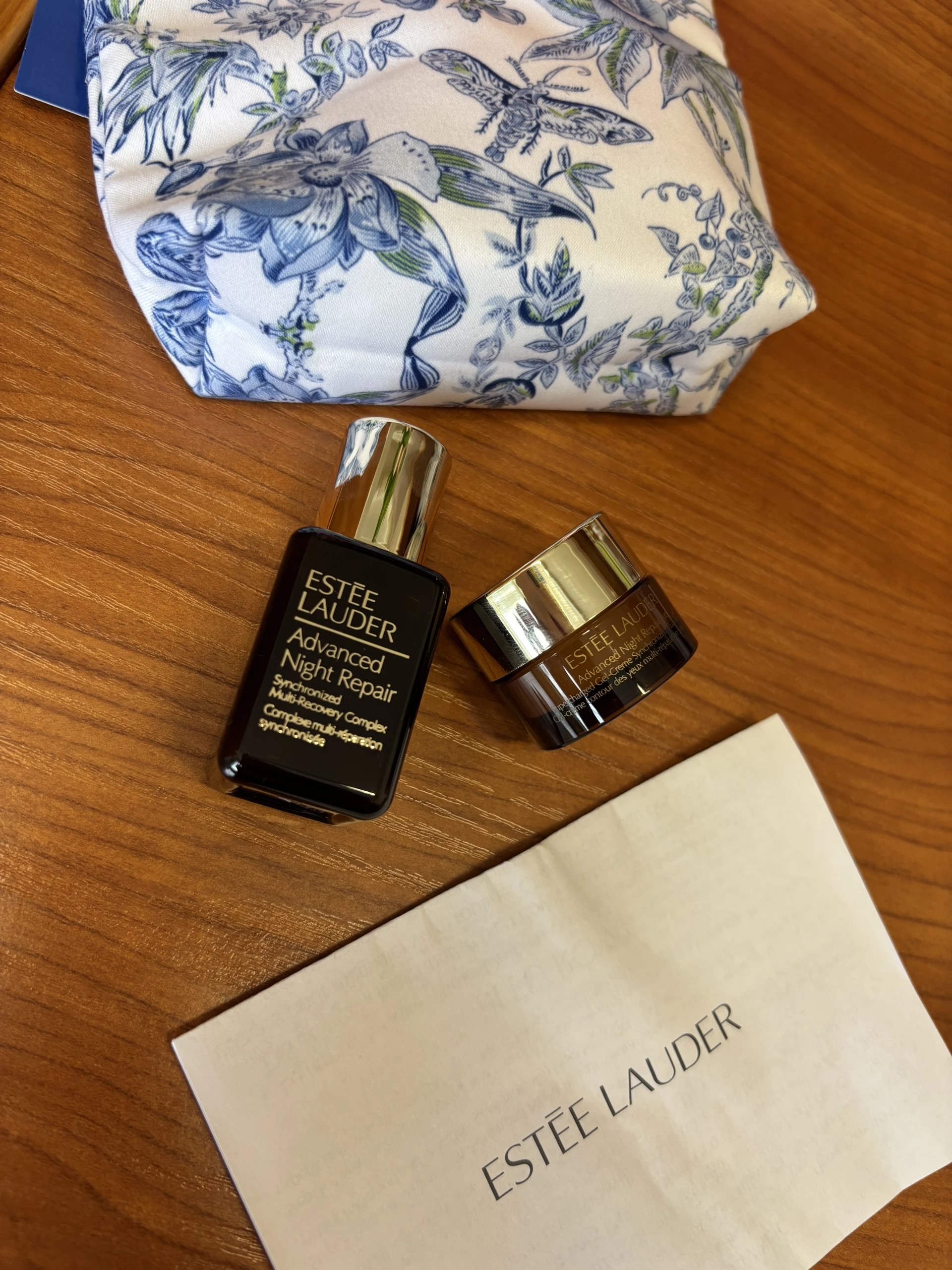 Estée lauder számlával