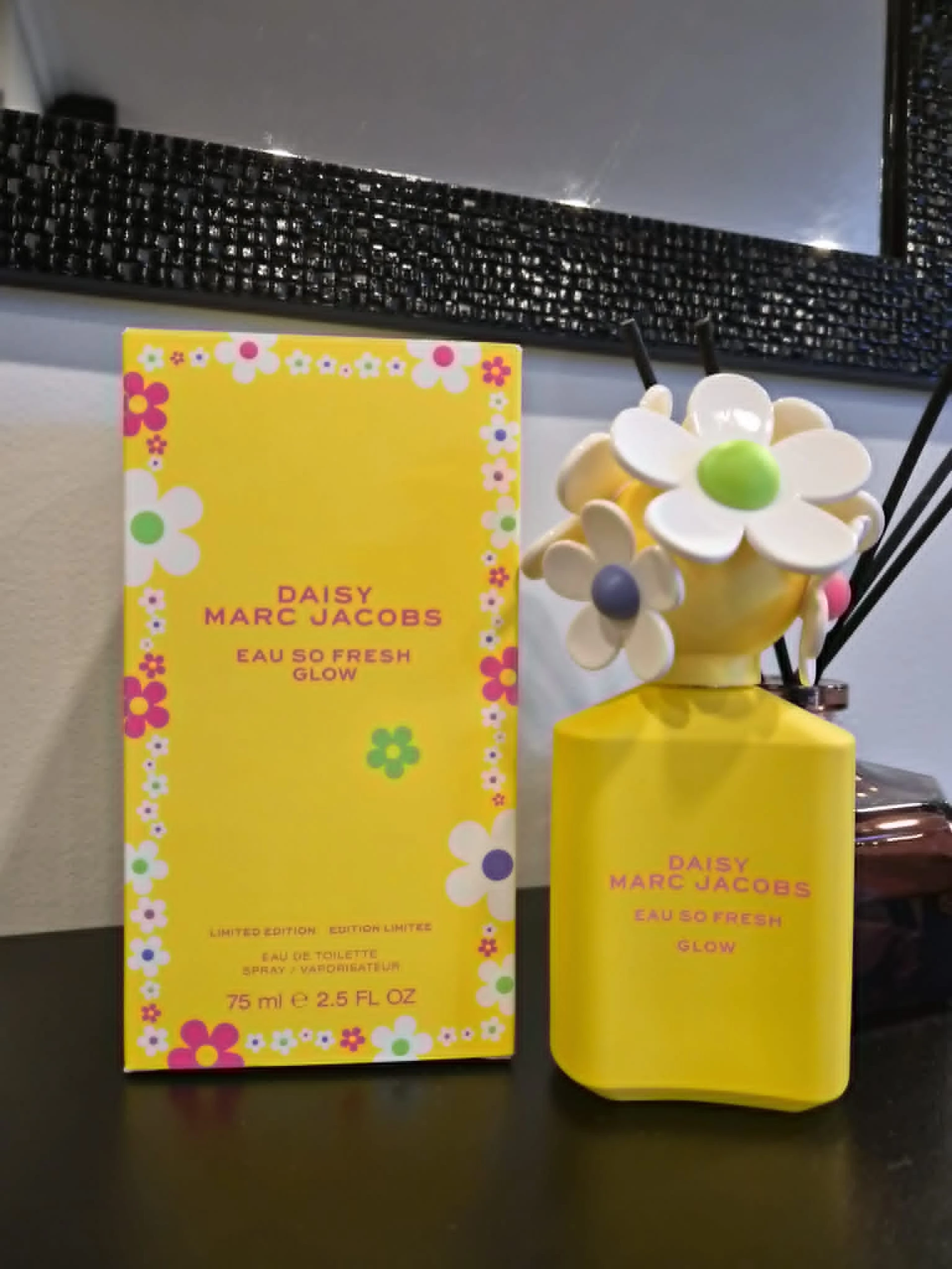 Marc Jacobs Daisy Eau So Fresh Glow