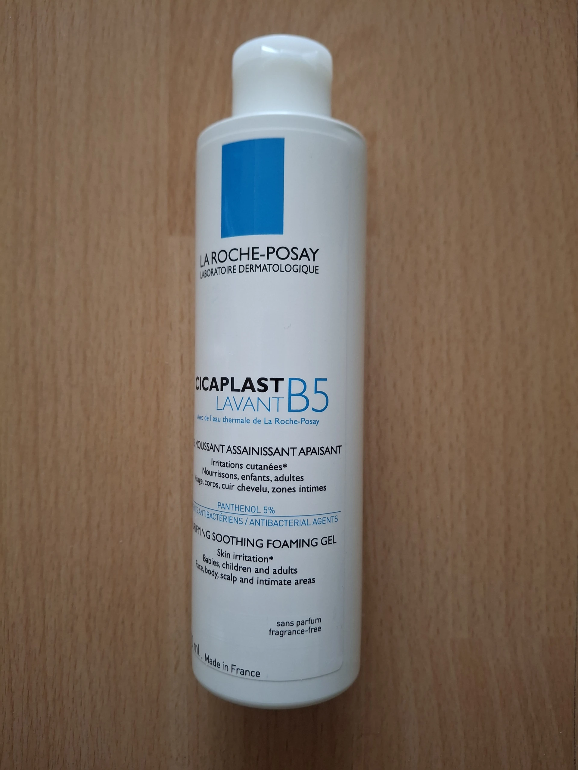 La Roche-Posay Cicaplast Lavant B5 tusfürdő