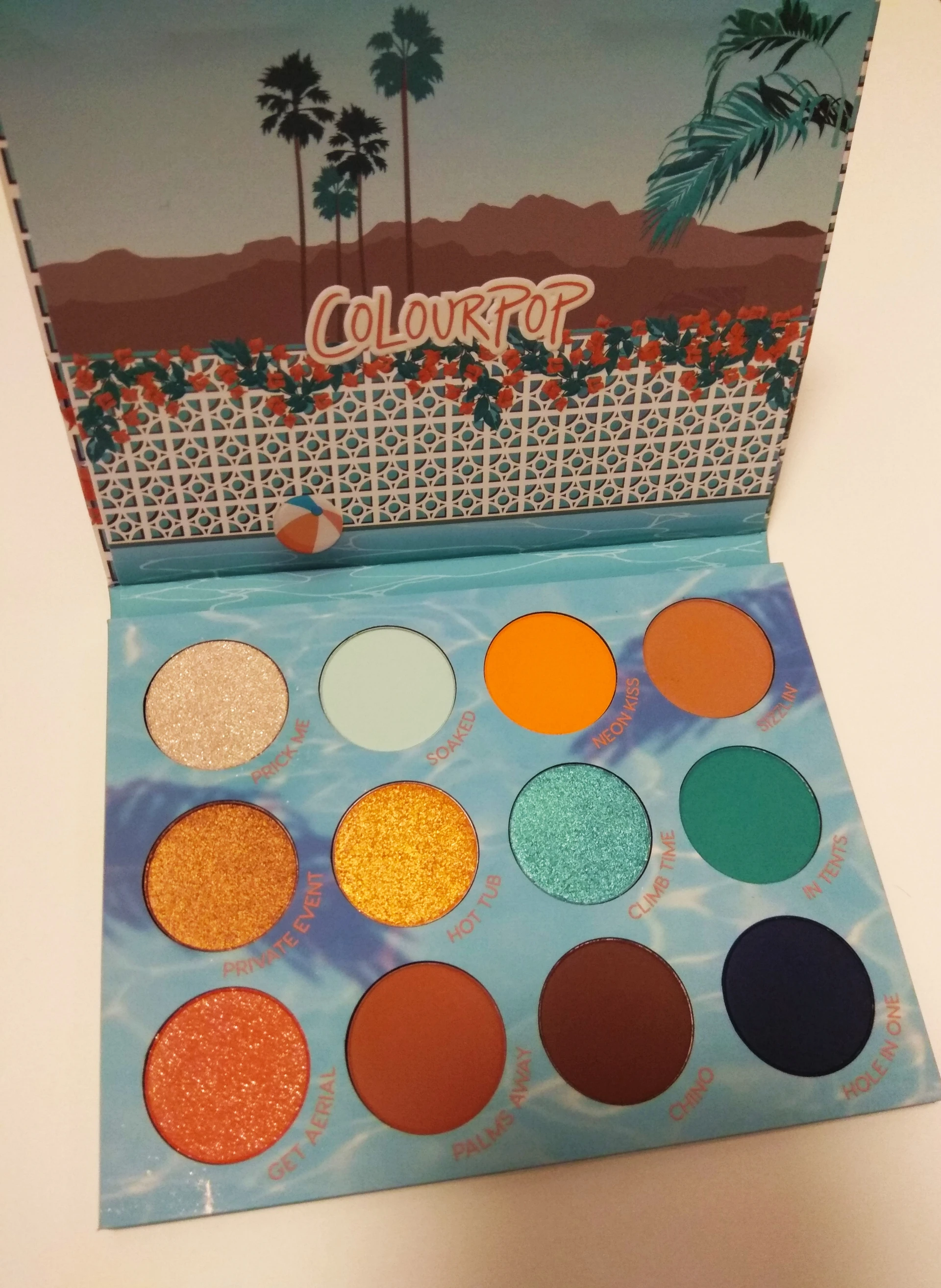 Új Colourpop In the Springs paletta