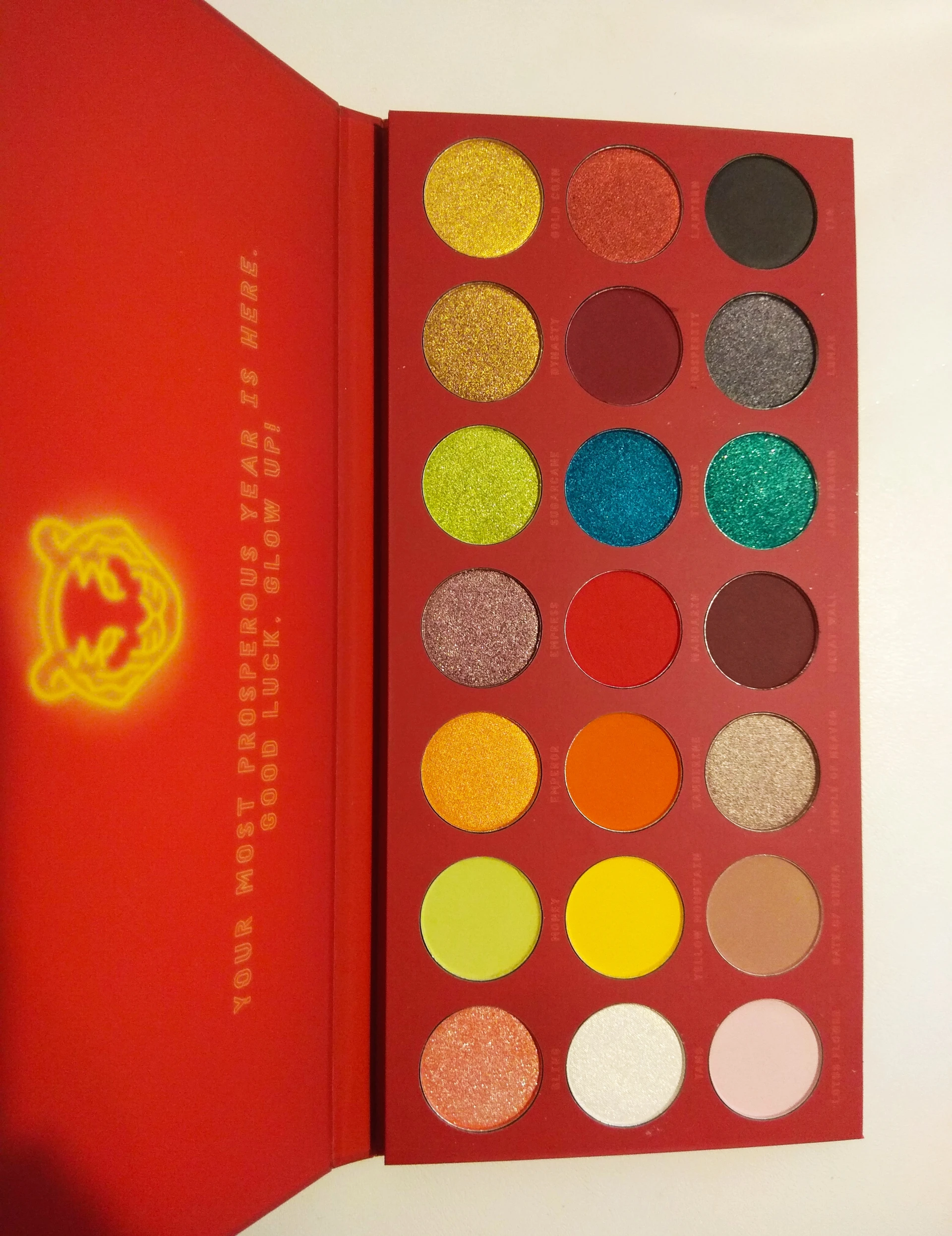 AKCIÓ! Új BH Cosmetics Lunar New Year Edit paletta
