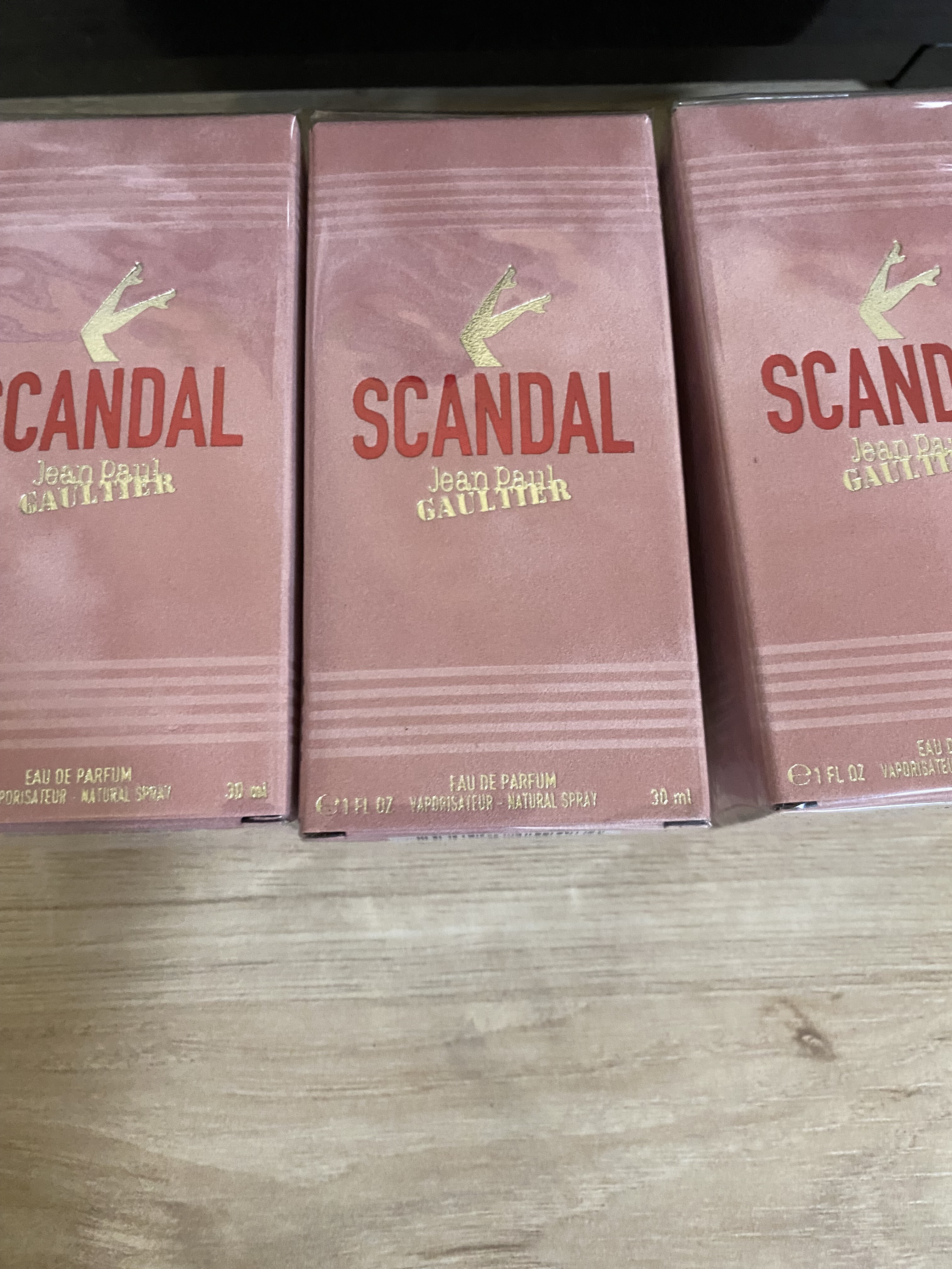 25 ezer Jeans Paul Gaultier Scandal