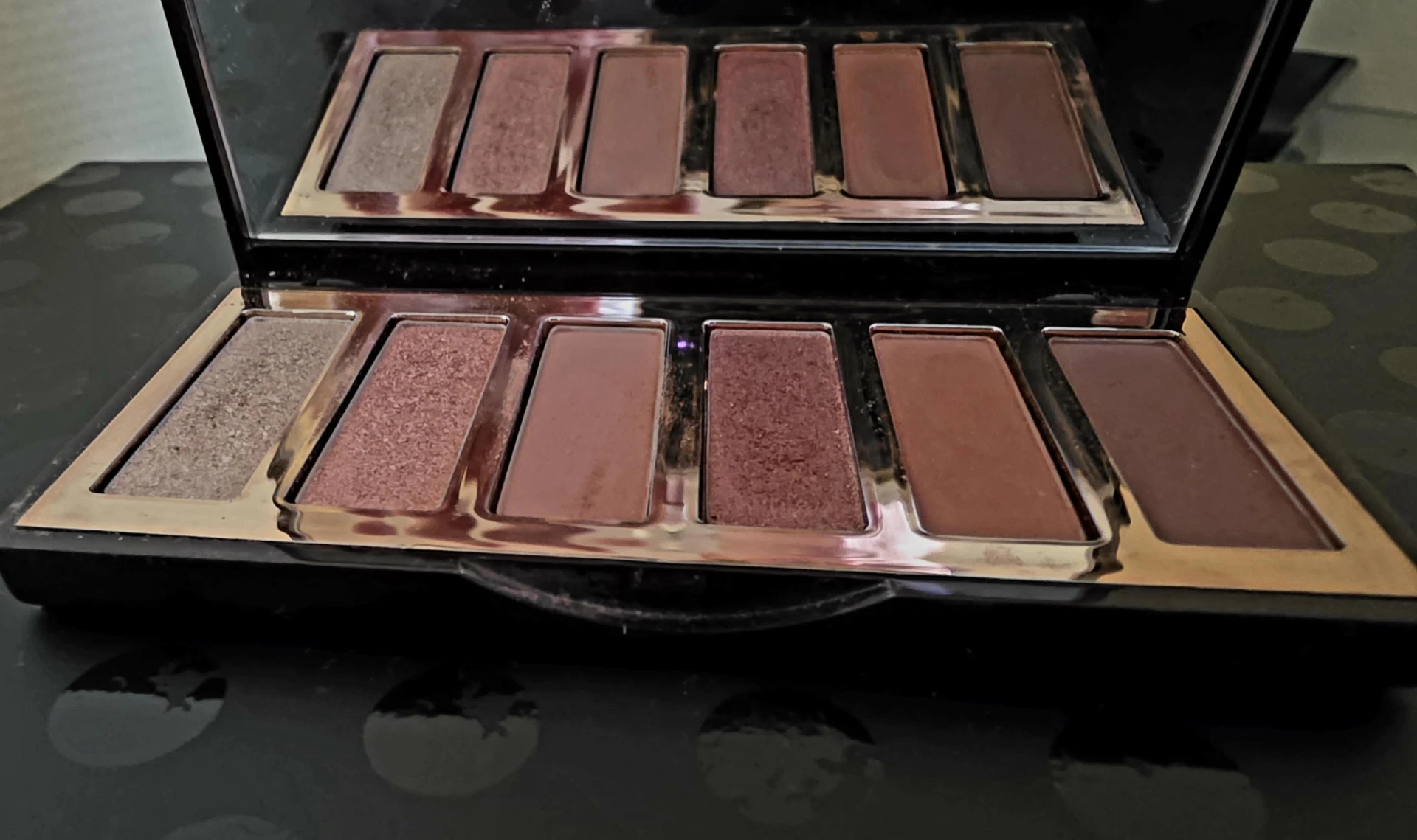 Charlotte Tilbury Easy Eye Palette For The Charlotte Darling Look