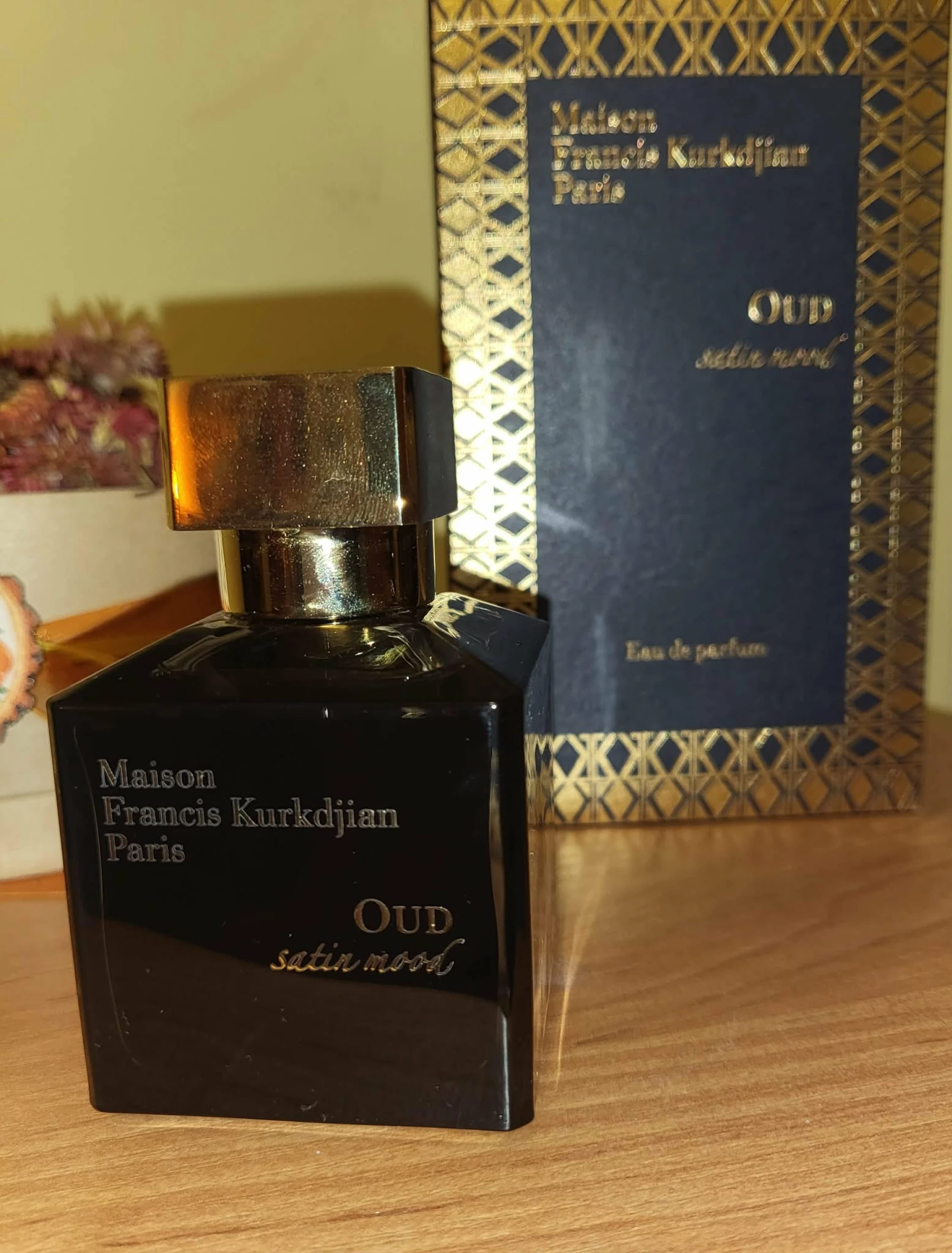 Oud Satin Mood Fújós minta