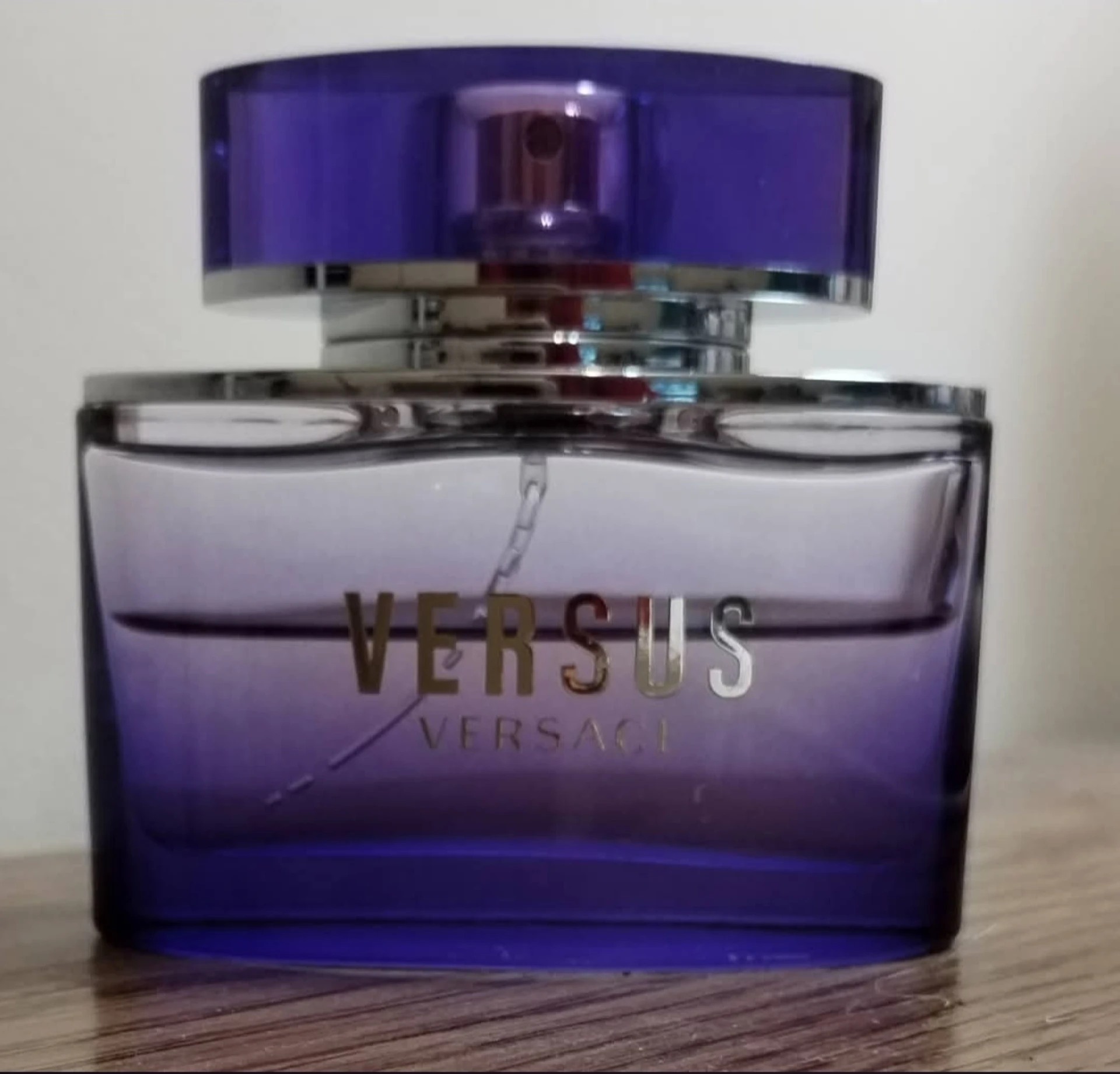RITKA ! Versace Versus EDT