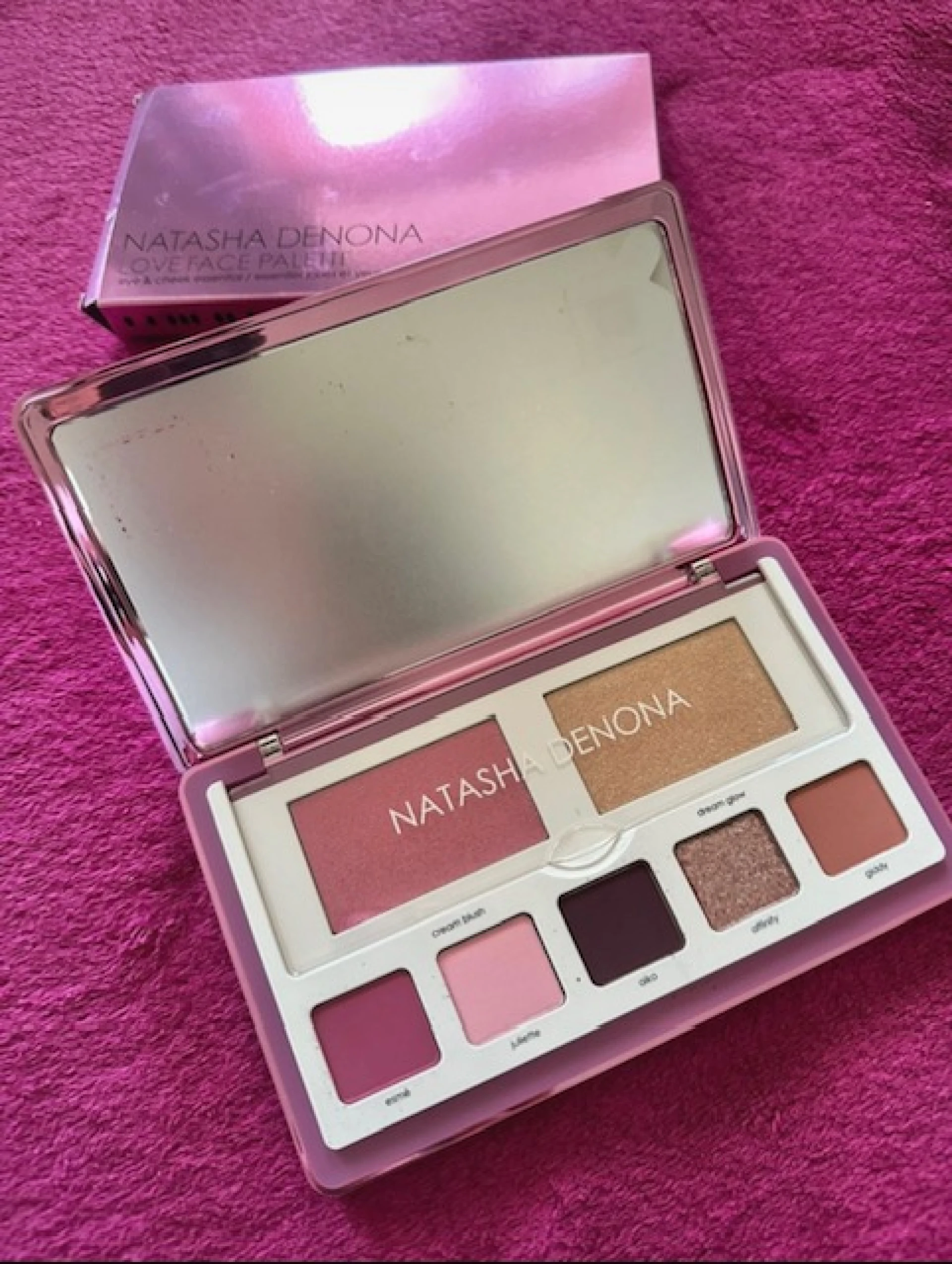 Natasha Denona- Love face palette