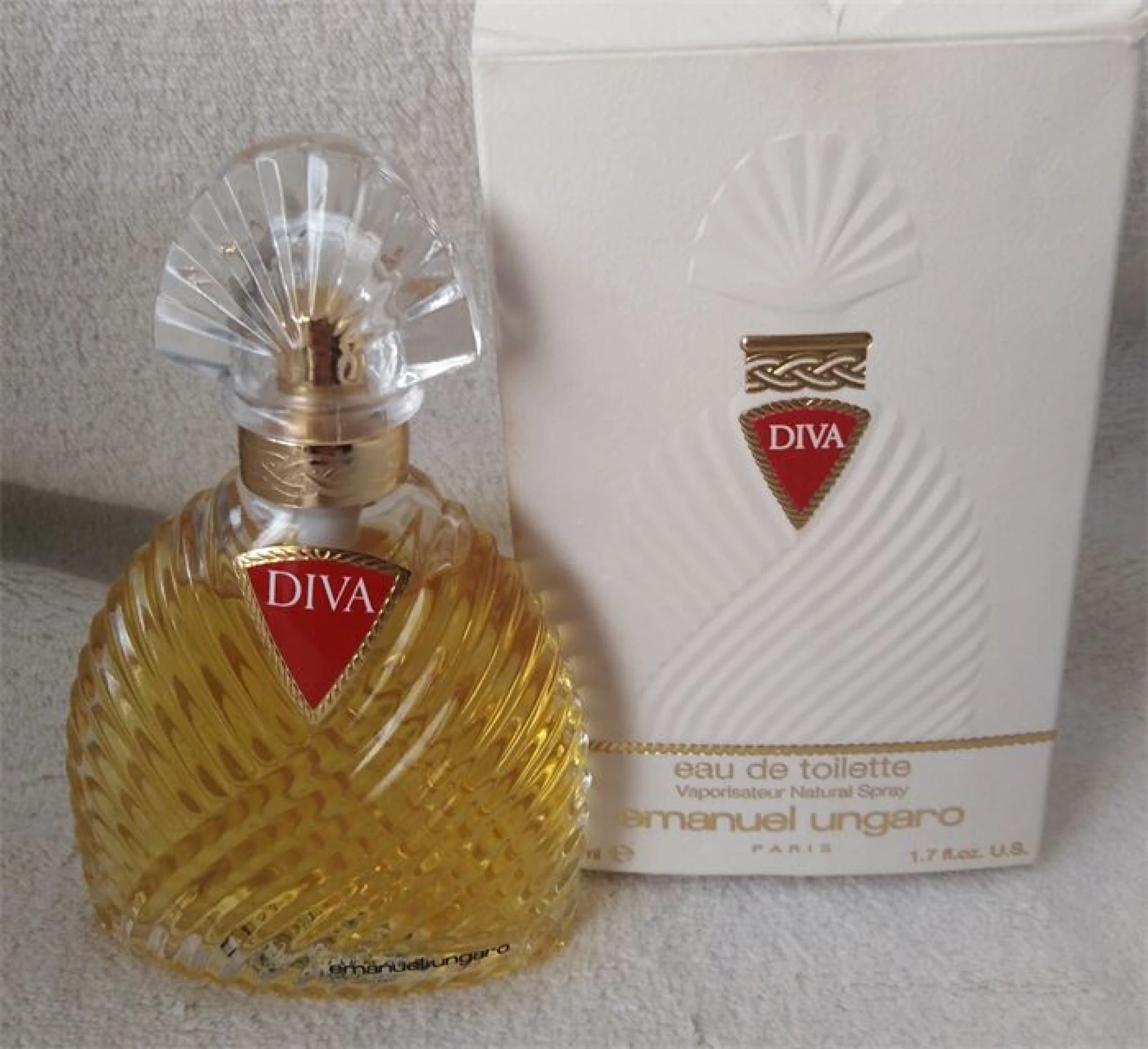 Emanuel Ungaro Diva parfümszóróban* eladó