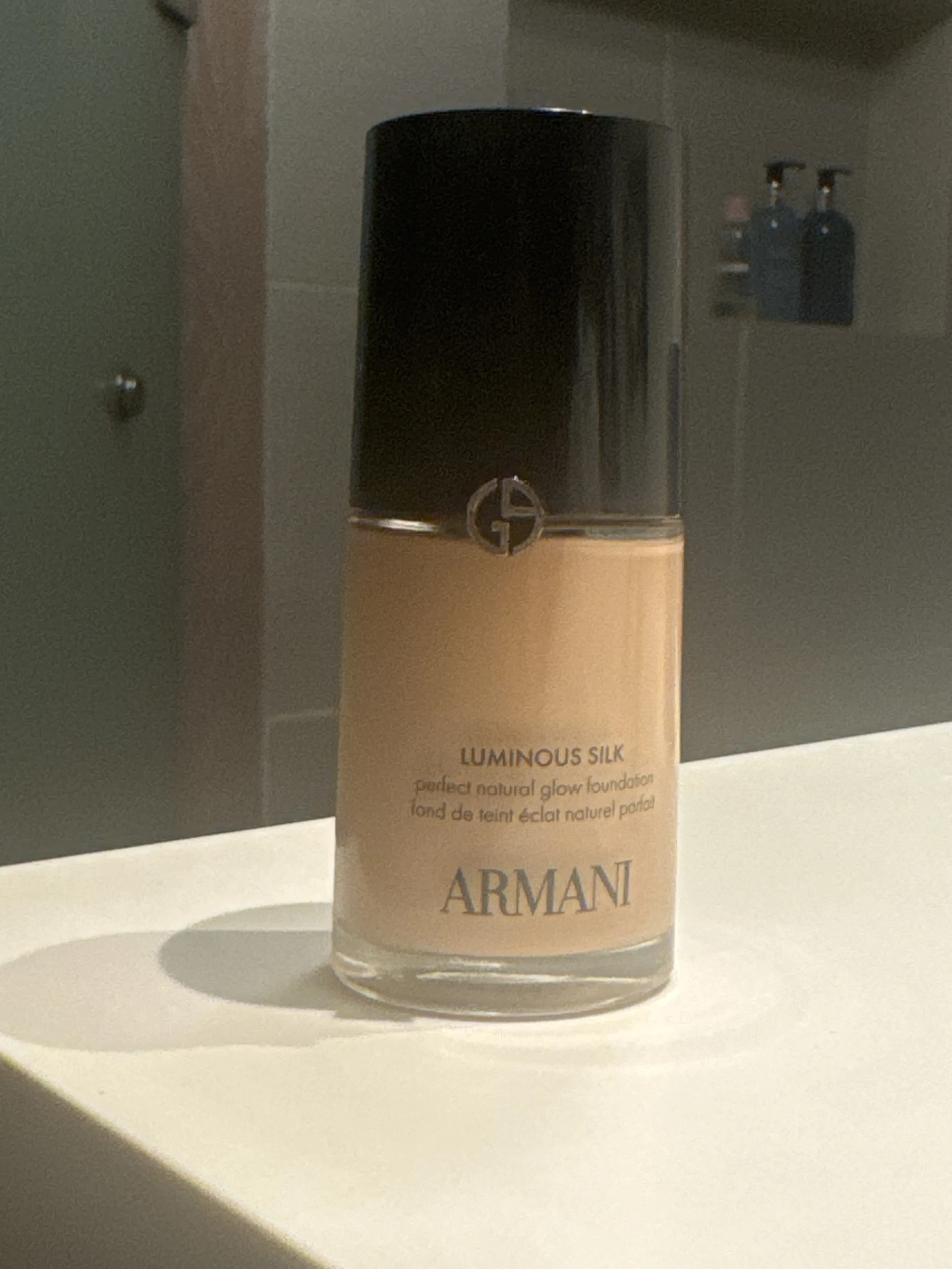 Giorgio Armani luminous silk alapozó 5.25 szín