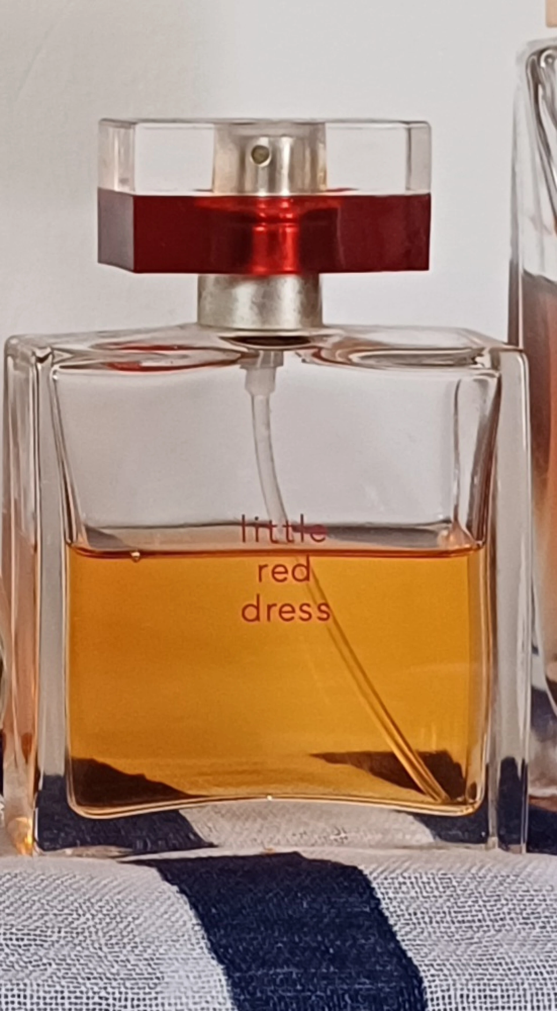 🌸 Red Dress RITKASÁG
