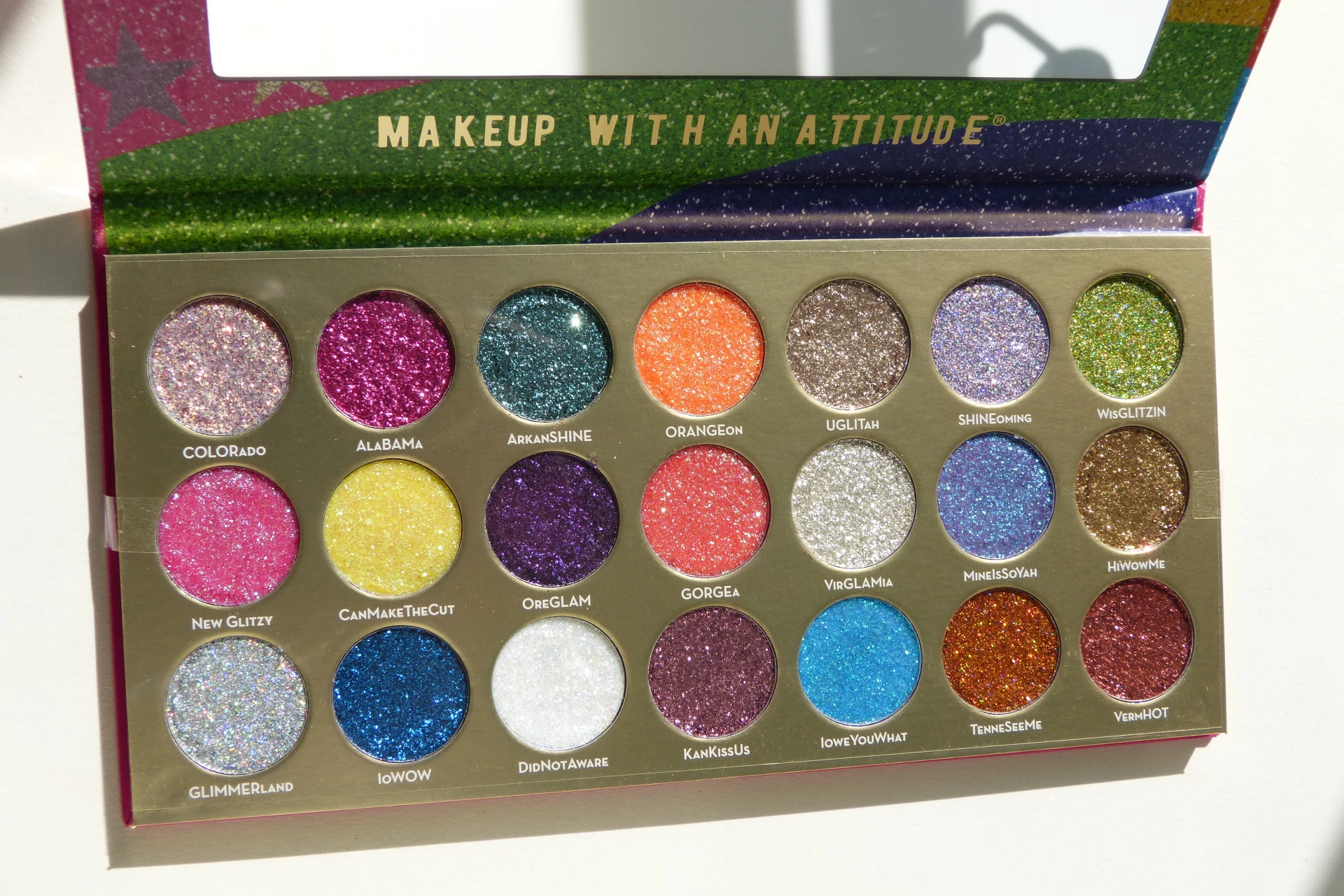 Új Rude Cosmetics Return of the Jet Eye paletta