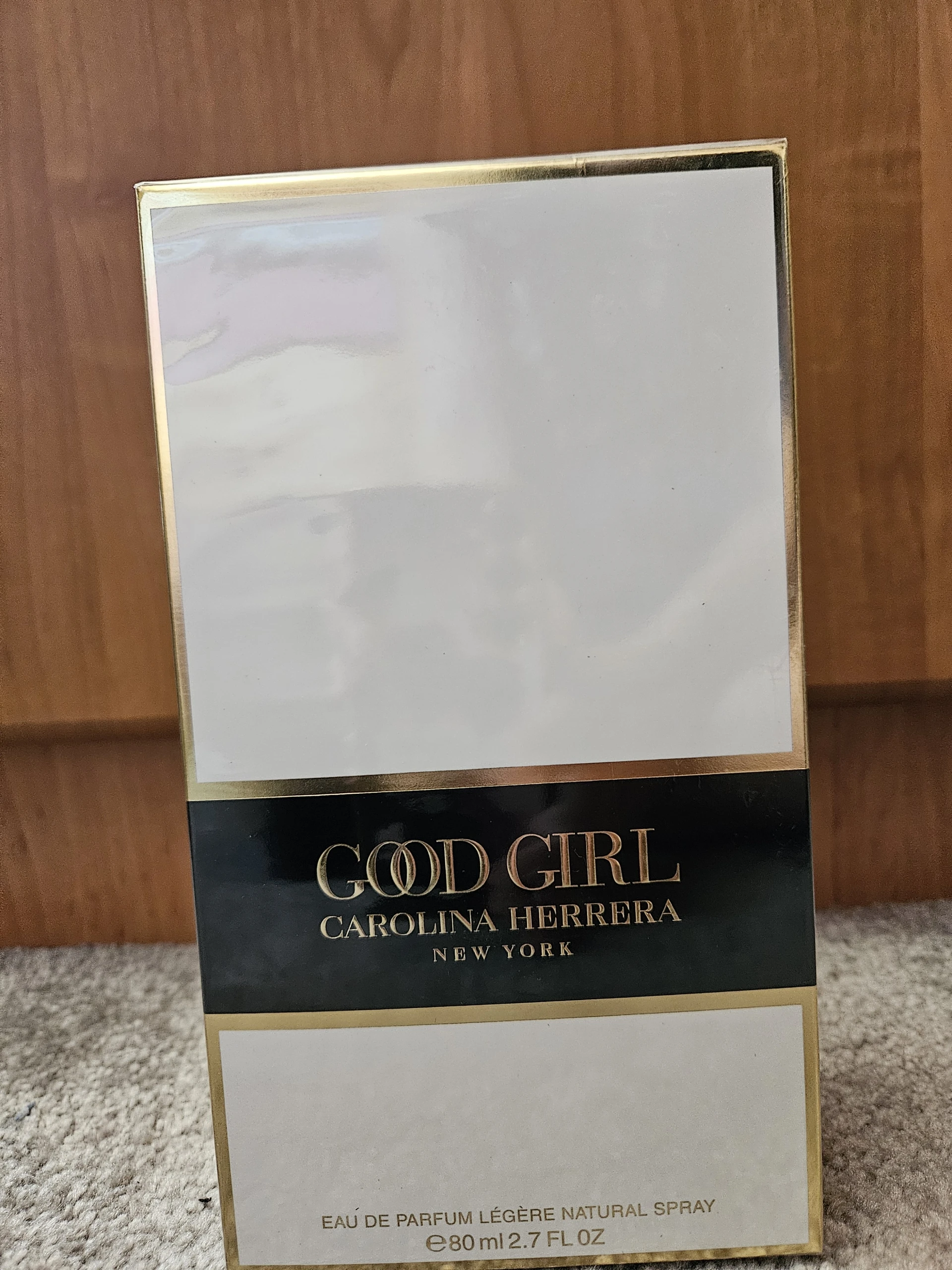 Bontatlan fóliás Good Girl Legere